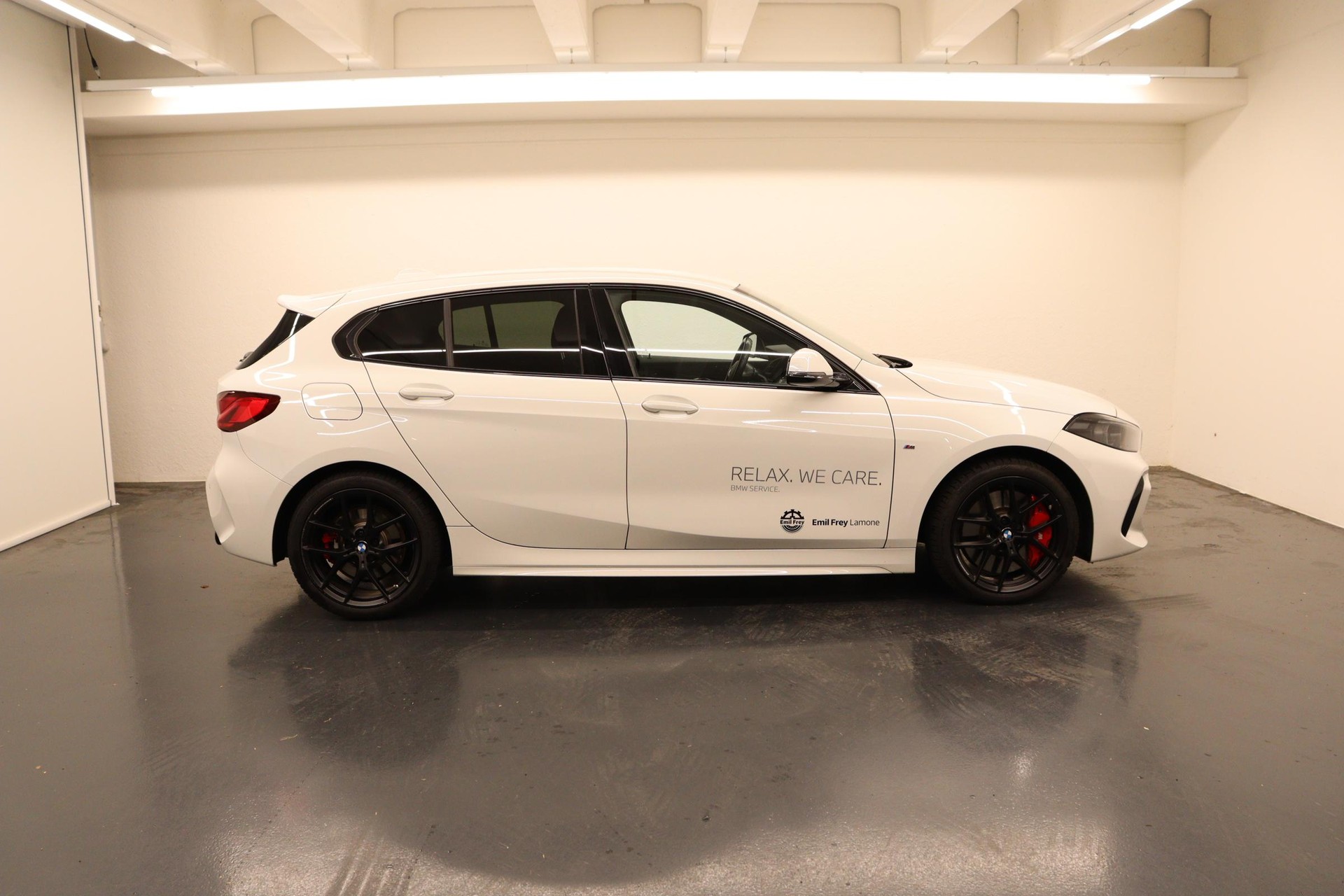 BMW 120d xDrive-image-5