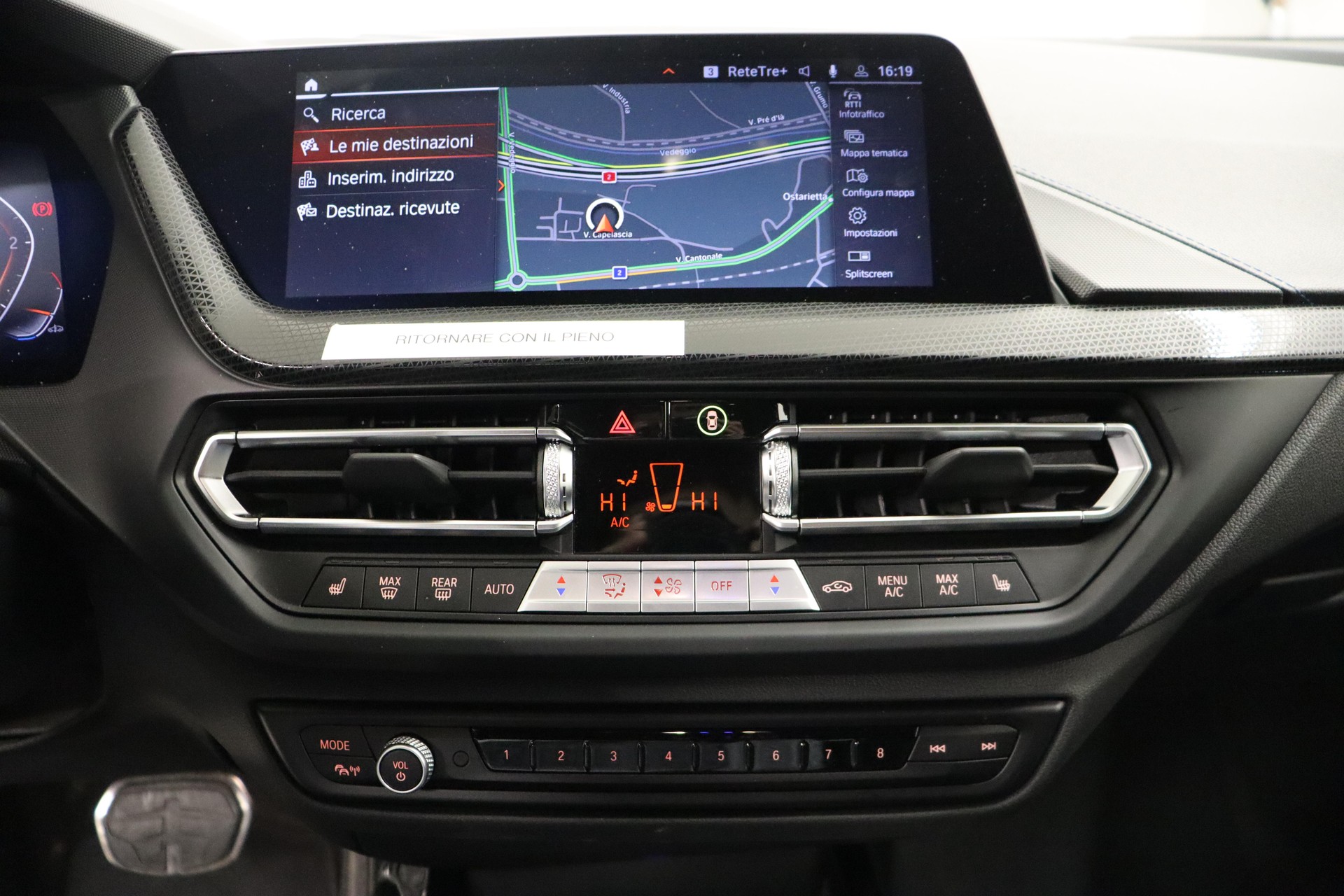 BMW 120d xDrive-image-14