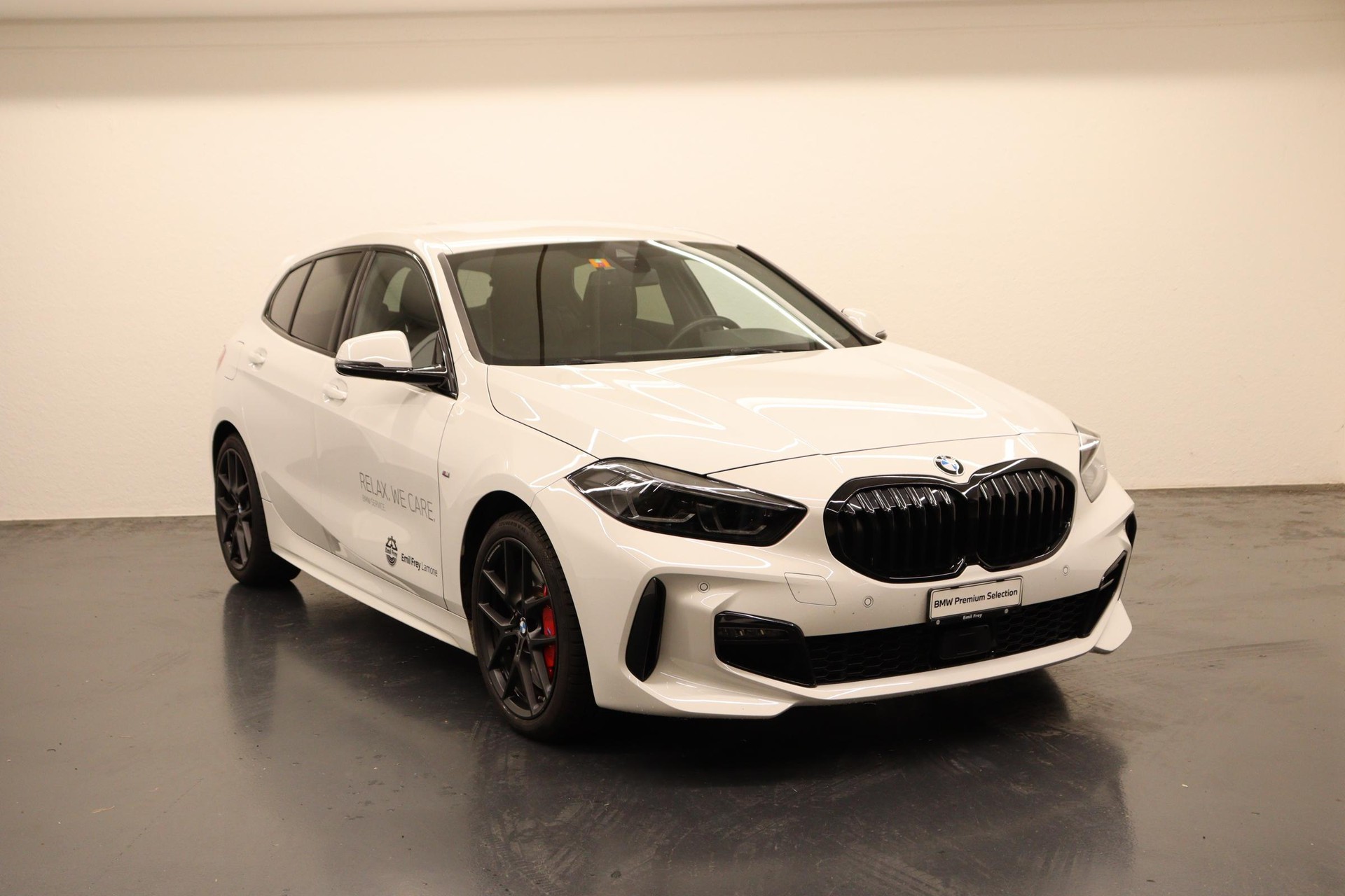 BMW 120d xDrive-image-6