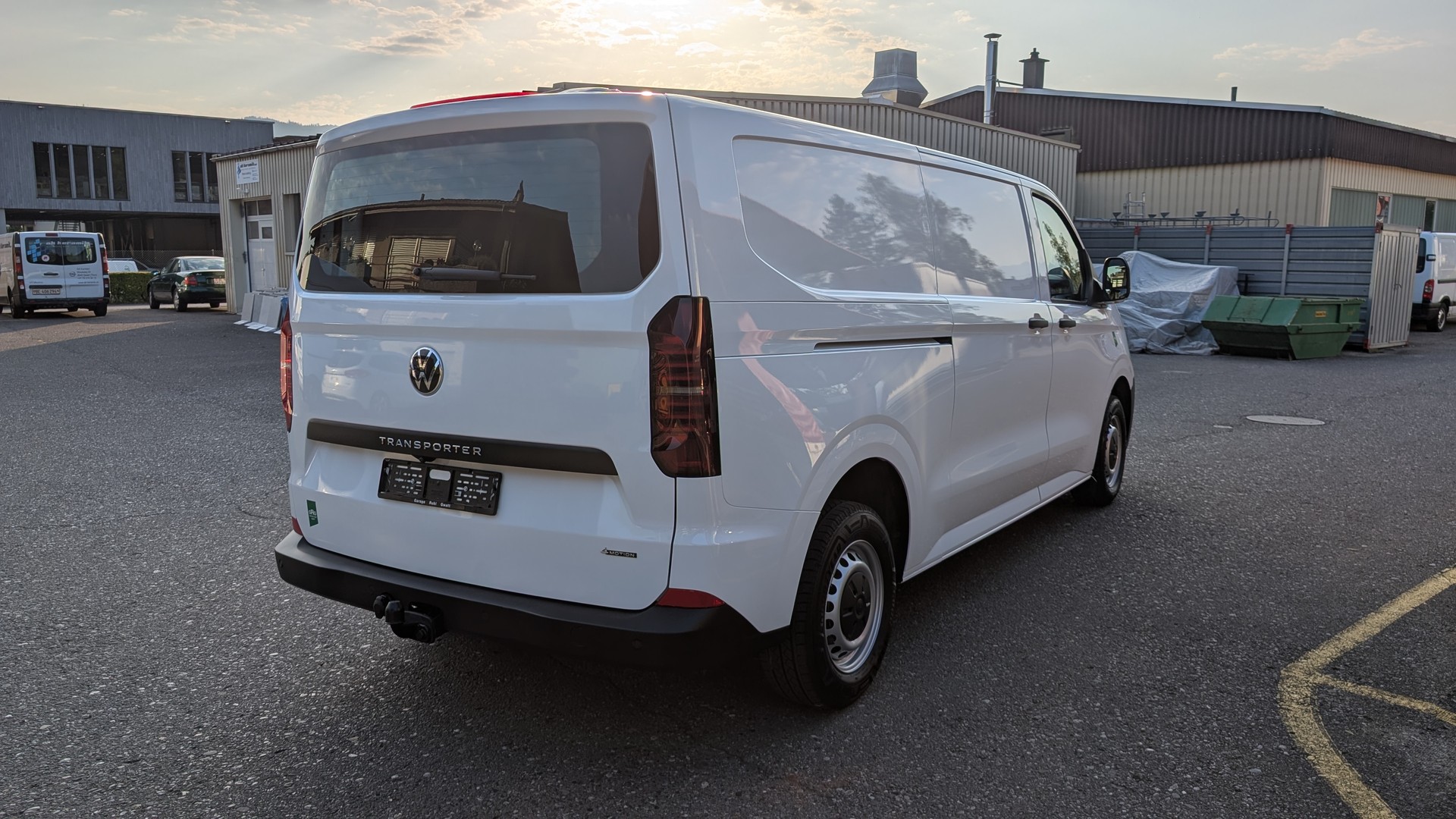 VW Transporter 2.0 TDI 4Motion Lang Automat-image-4