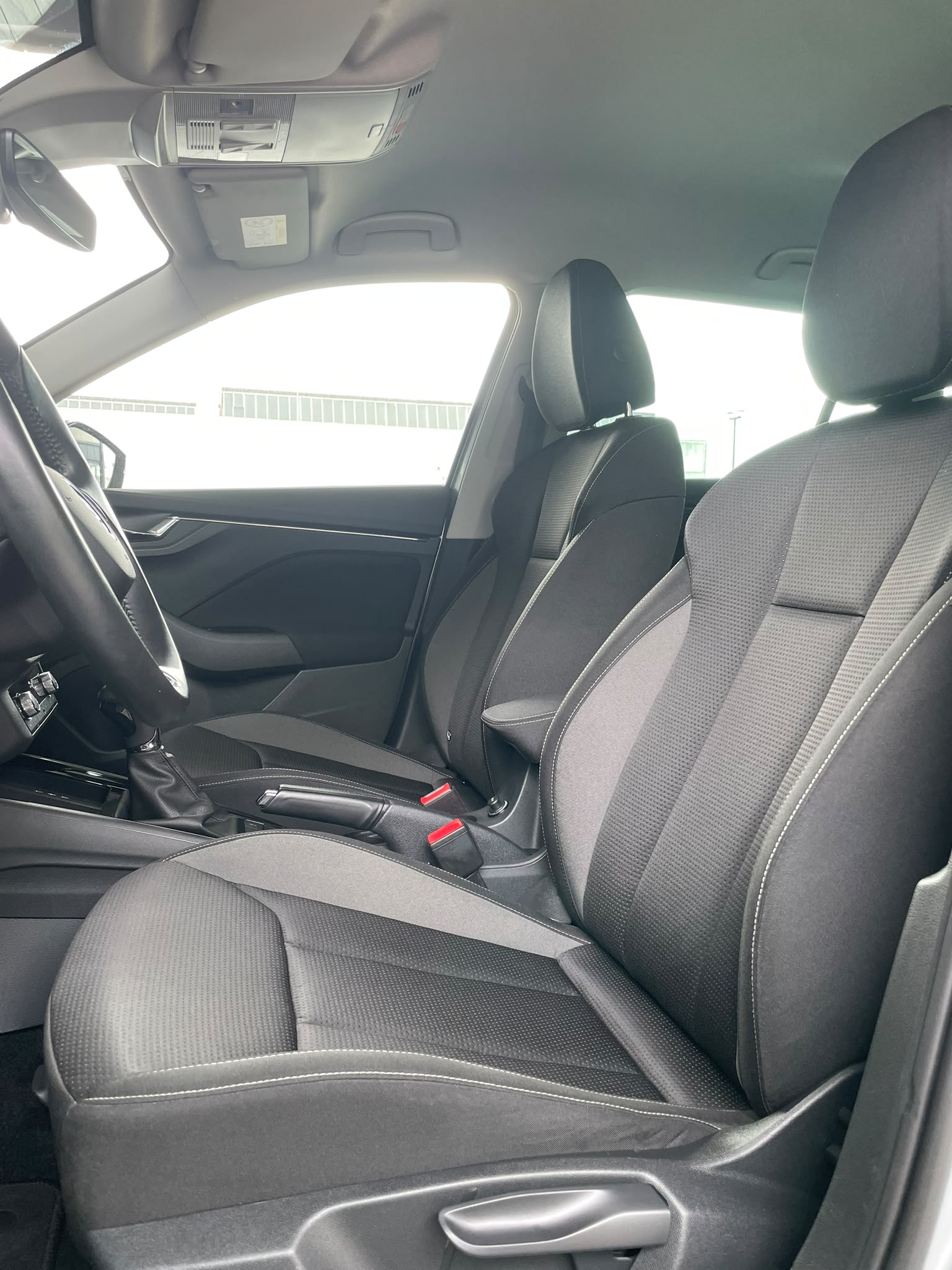 SKODA Kamiq 1.0 TSI Ambition DSG-image-5