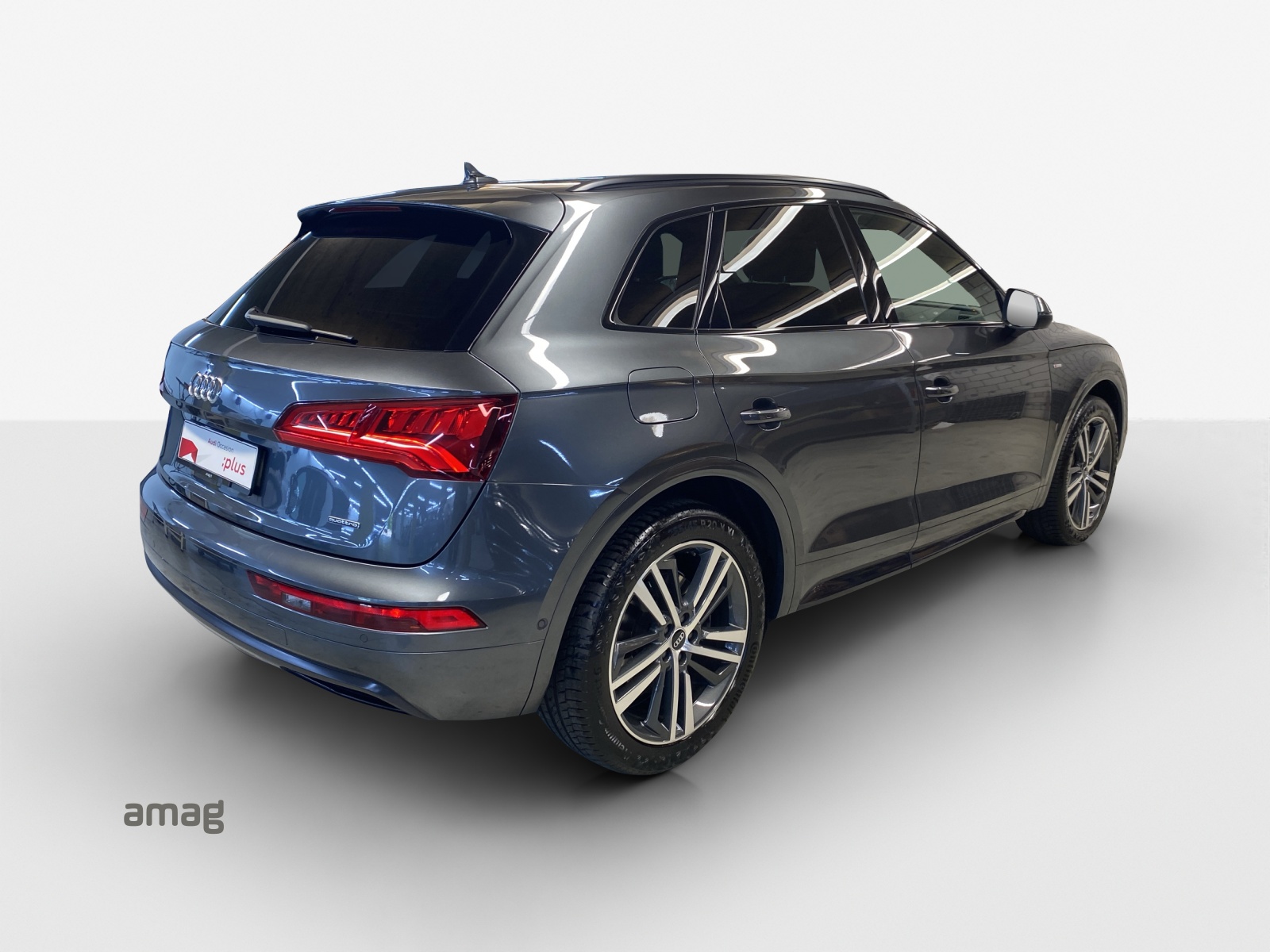AUDI Q5 40 TDI sport quattro S-tronic-image-4