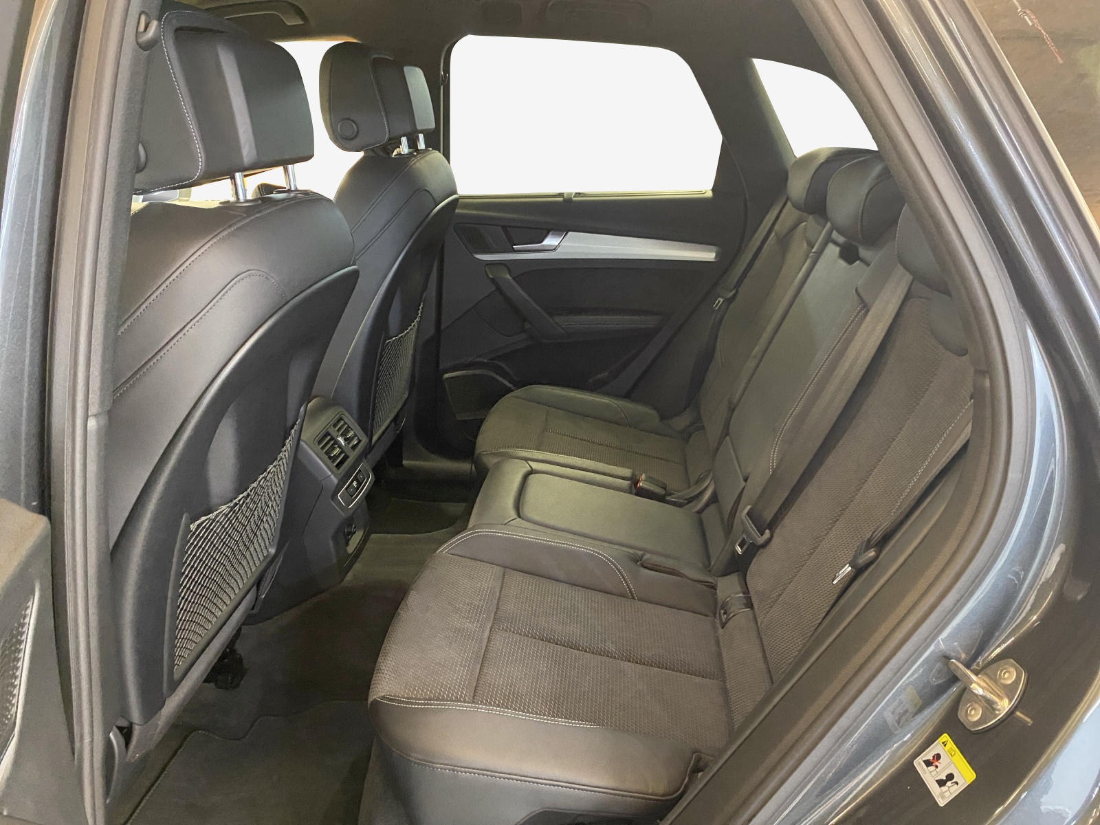 AUDI Q5 40 TDI sport quattro S-tronic-image-11