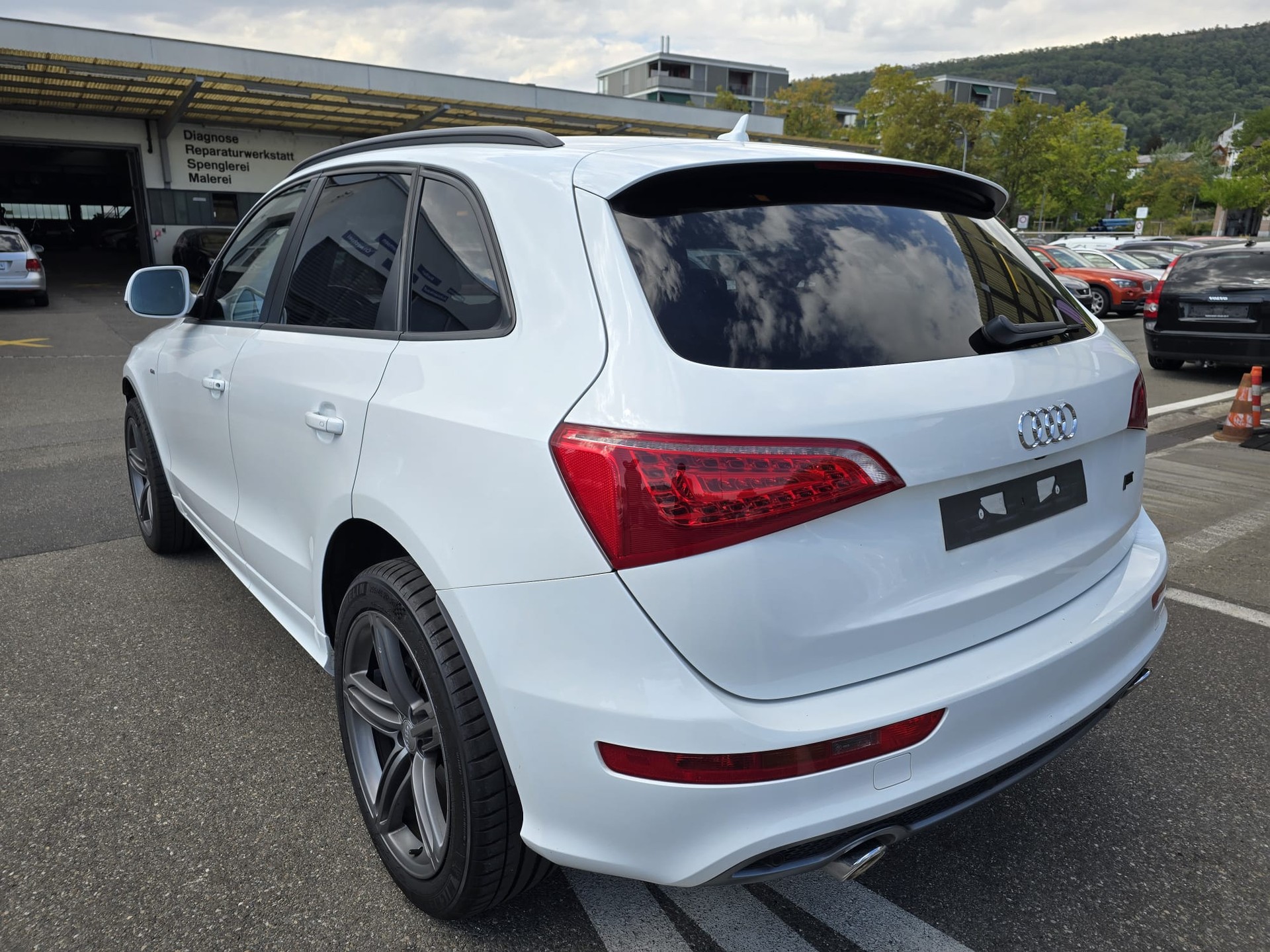 AUDI Q5 3.0 TDI quattro S-tronic-image-3