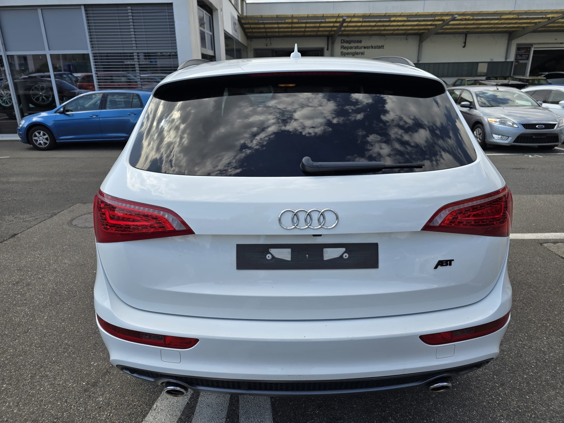 AUDI Q5 3.0 TDI quattro S-tronic-image-4