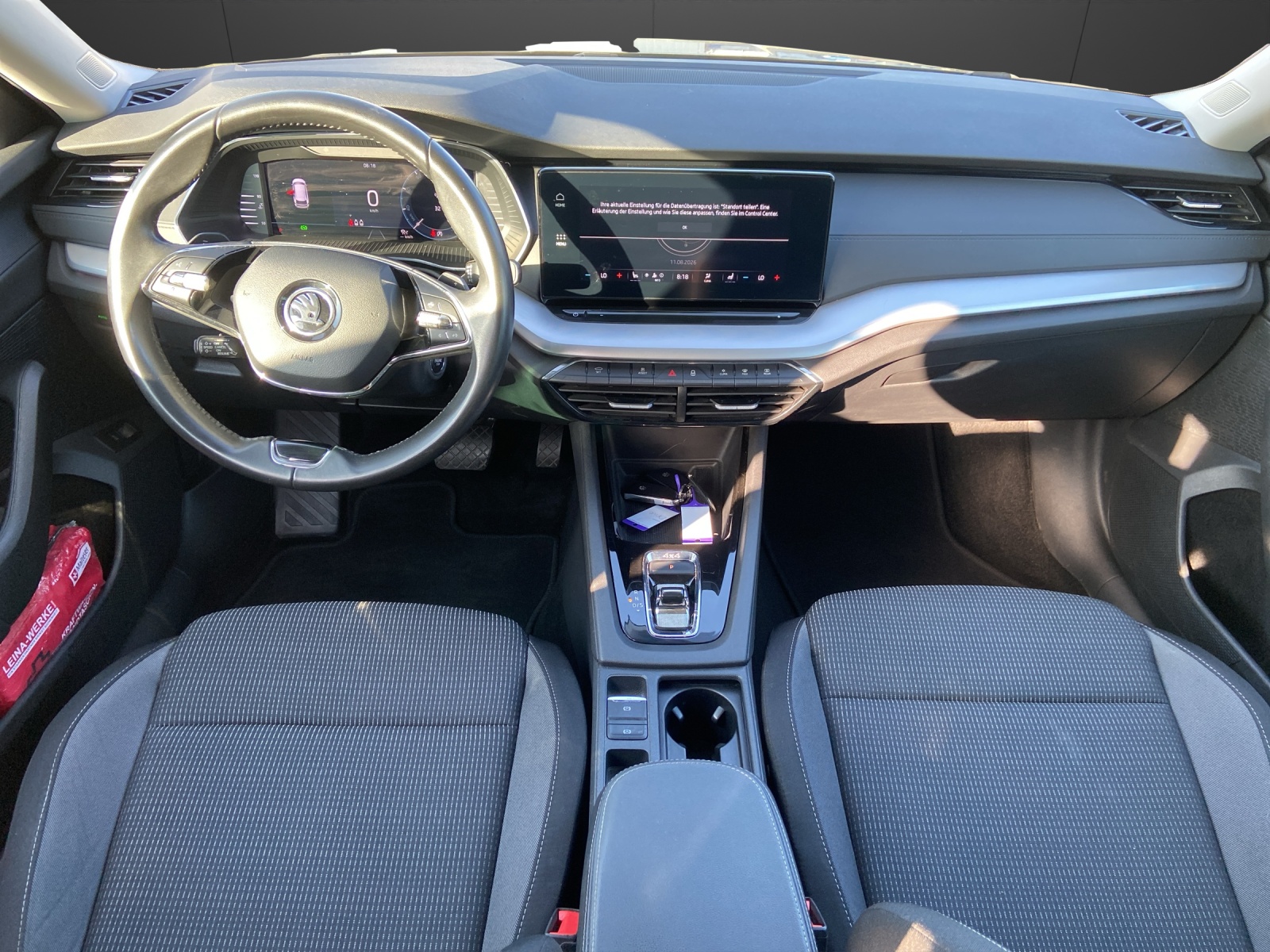 SKODA Octavia Combi 2.0 TSI Ambition DSG 4x4-image-10