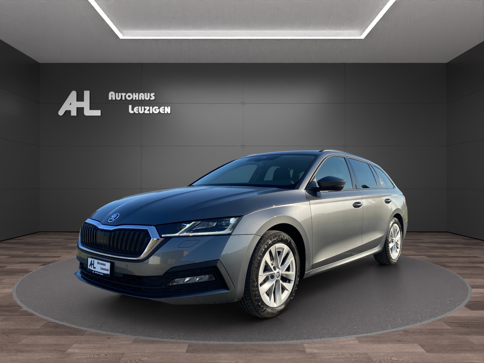 SKODA Octavia Combi 2.0 TSI Ambition DSG 4x4-image-0