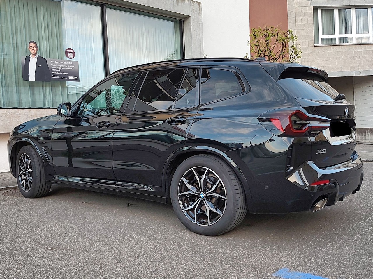 BMW xDrive20d M Sport (2022)-image-2