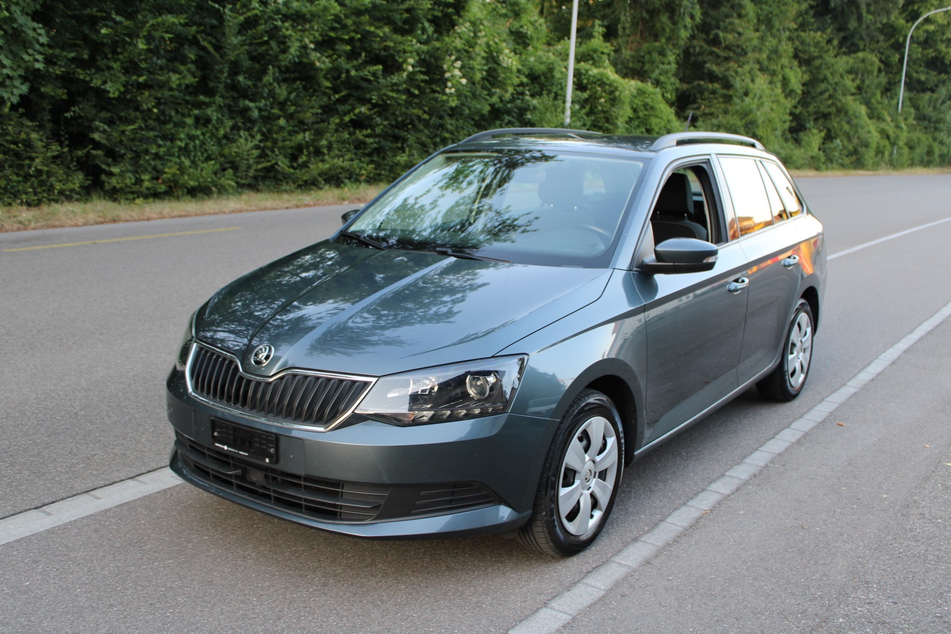 SKODA Fabia 1.2 TSI Ambition DSG-image-0