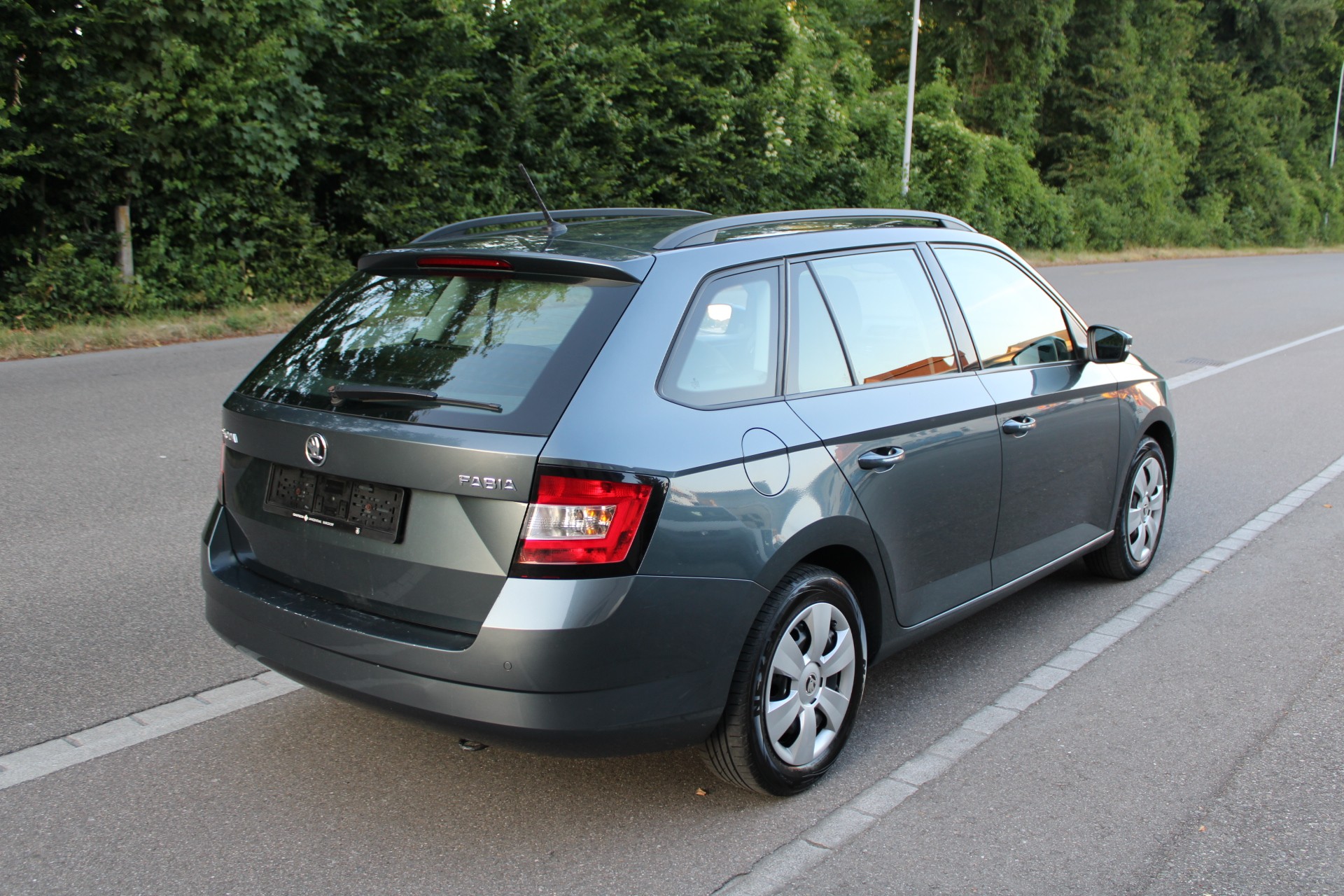 SKODA Fabia 1.2 TSI Ambition DSG-image-3