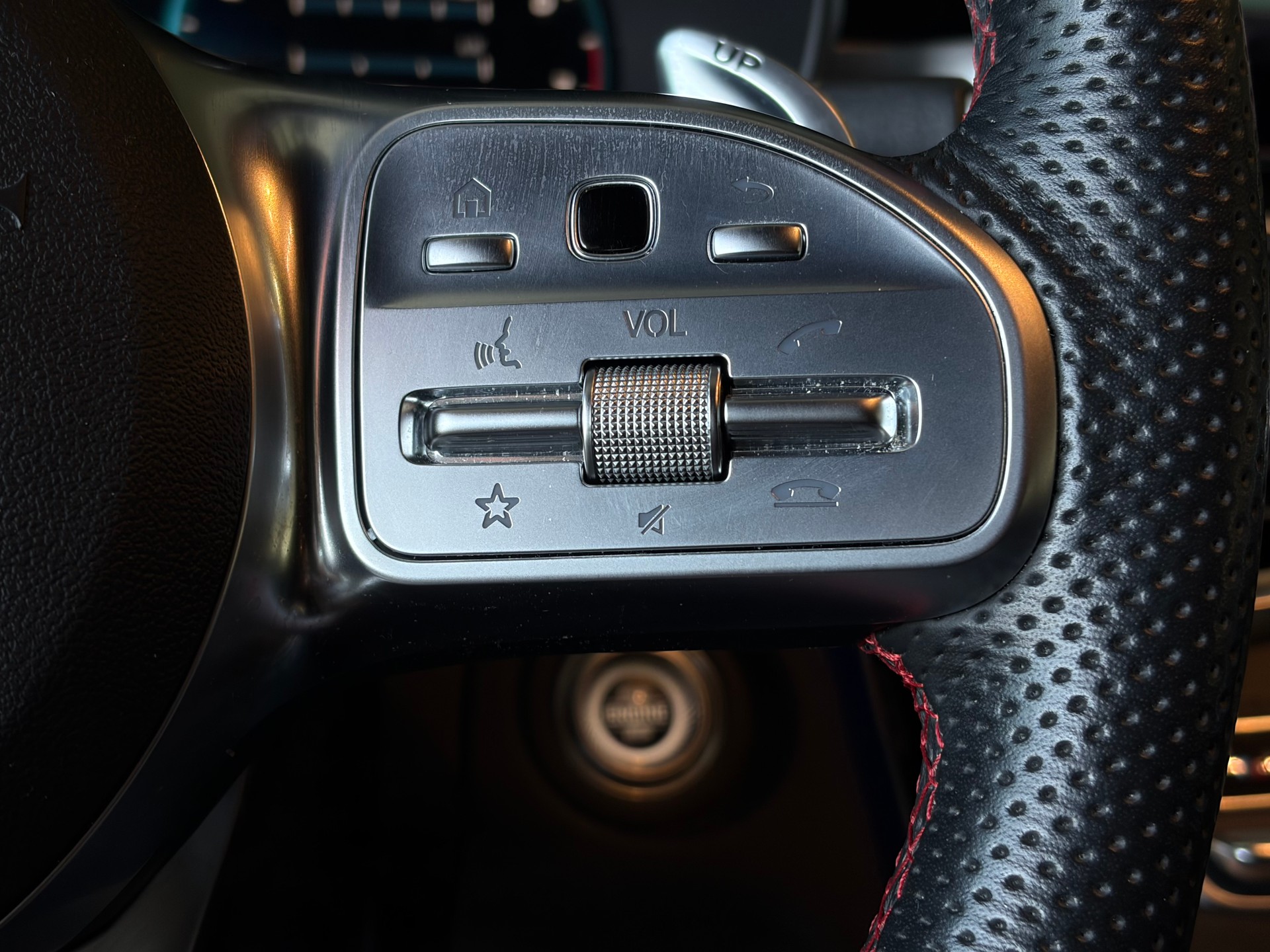MERCEDES-BENZ C 43 AMG 4Matic Speedshift TCT 9G *Night-Paket*Performance -Abgasanlage*Panoramadach*-image-18