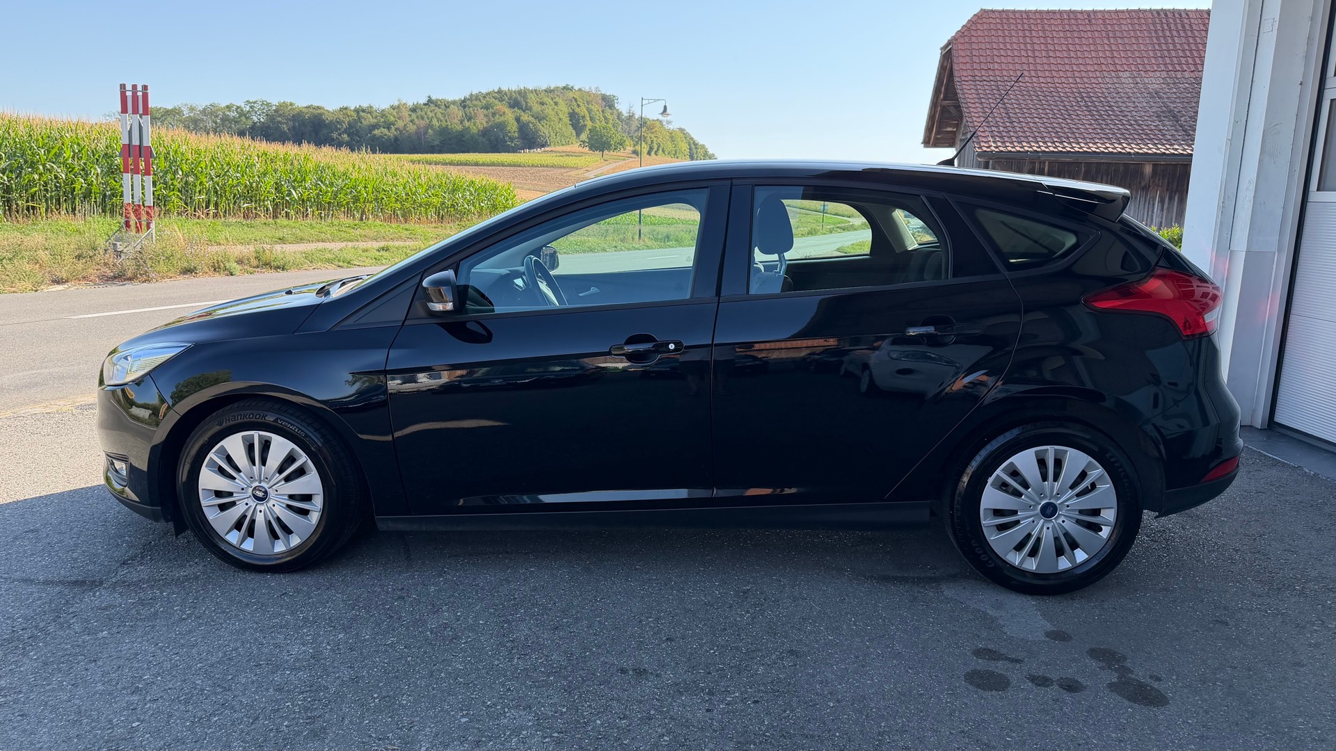 FORD Focus 1.0 SCTi Business-image-4