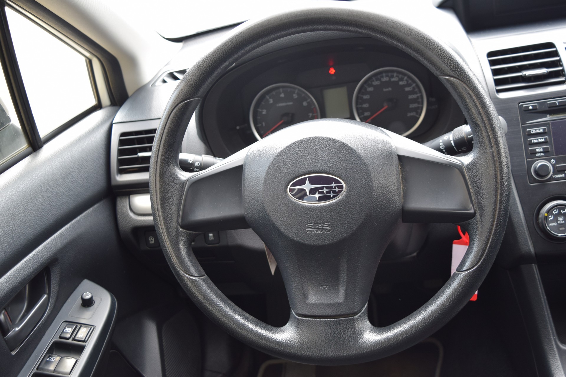 SUBARU Impreza 1.6 Swiss one-image-13