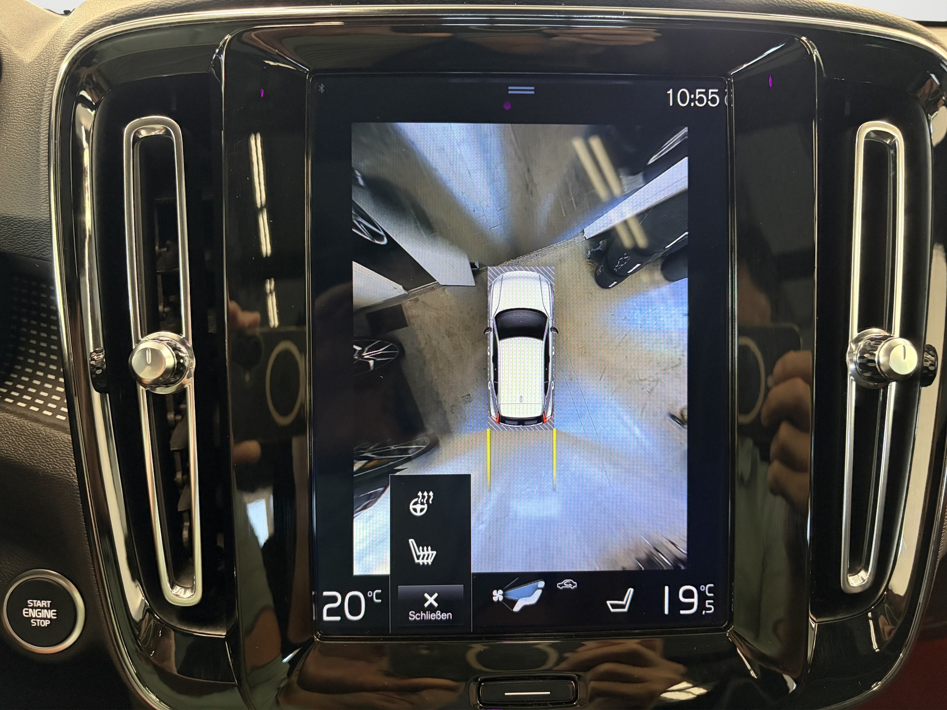 VOLVO XC40 D4 AWD R-Design Geartronic-image-15