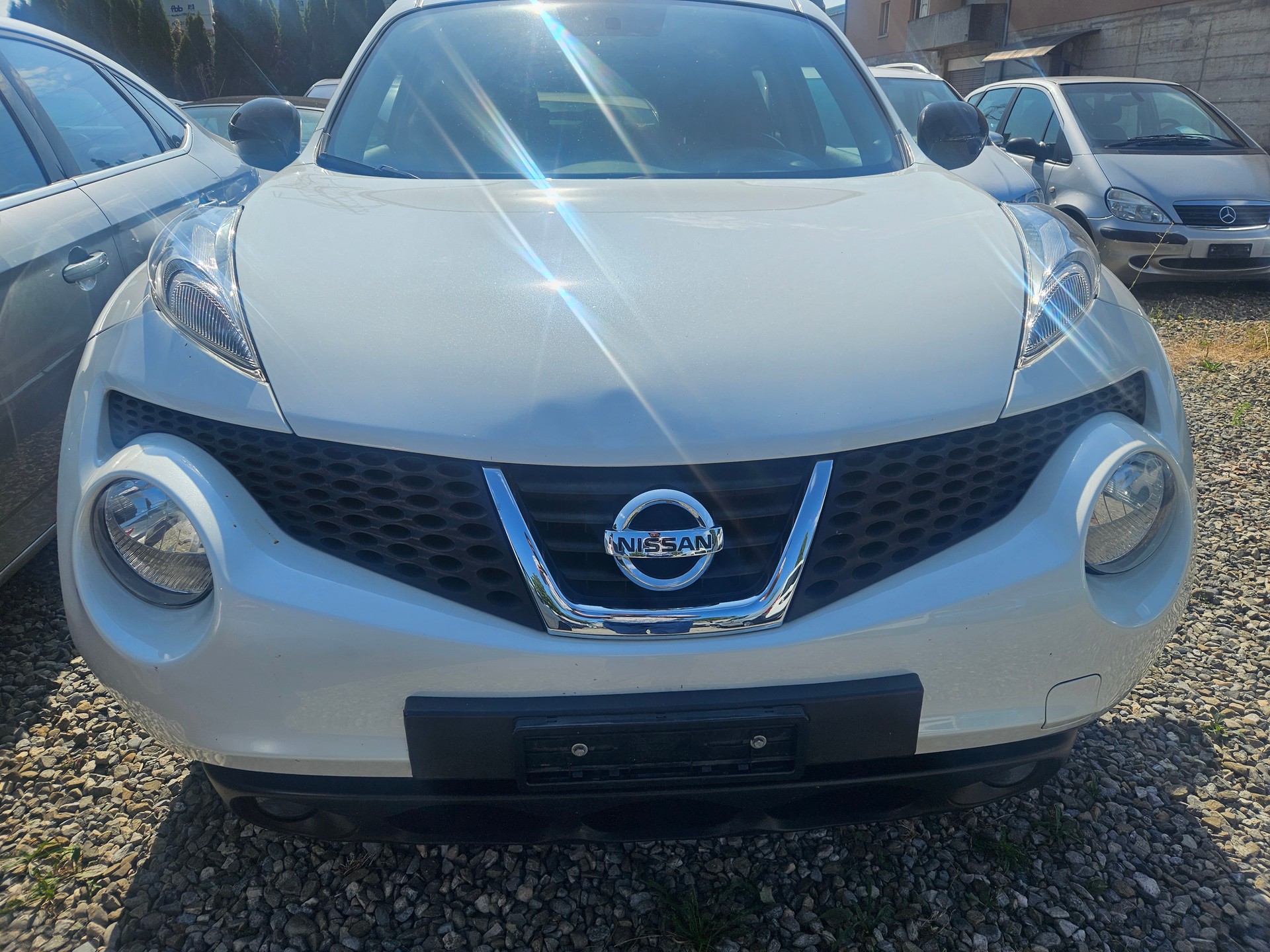 NISSAN Juke 1.6 tekna Xtronic CVT-image-1