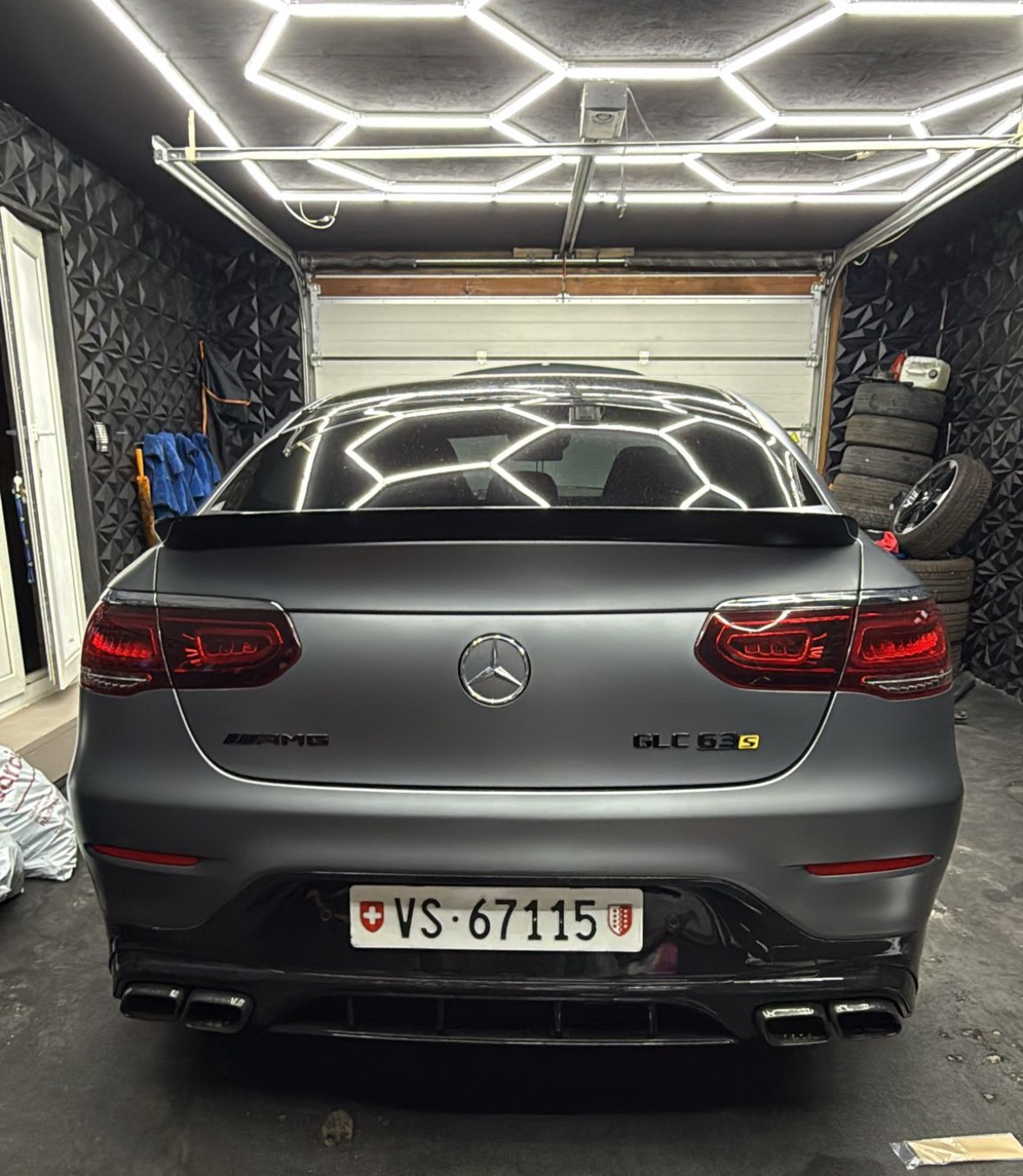 MERCEDES-BENZ GLC 63 S AMG 4m+-image-1
