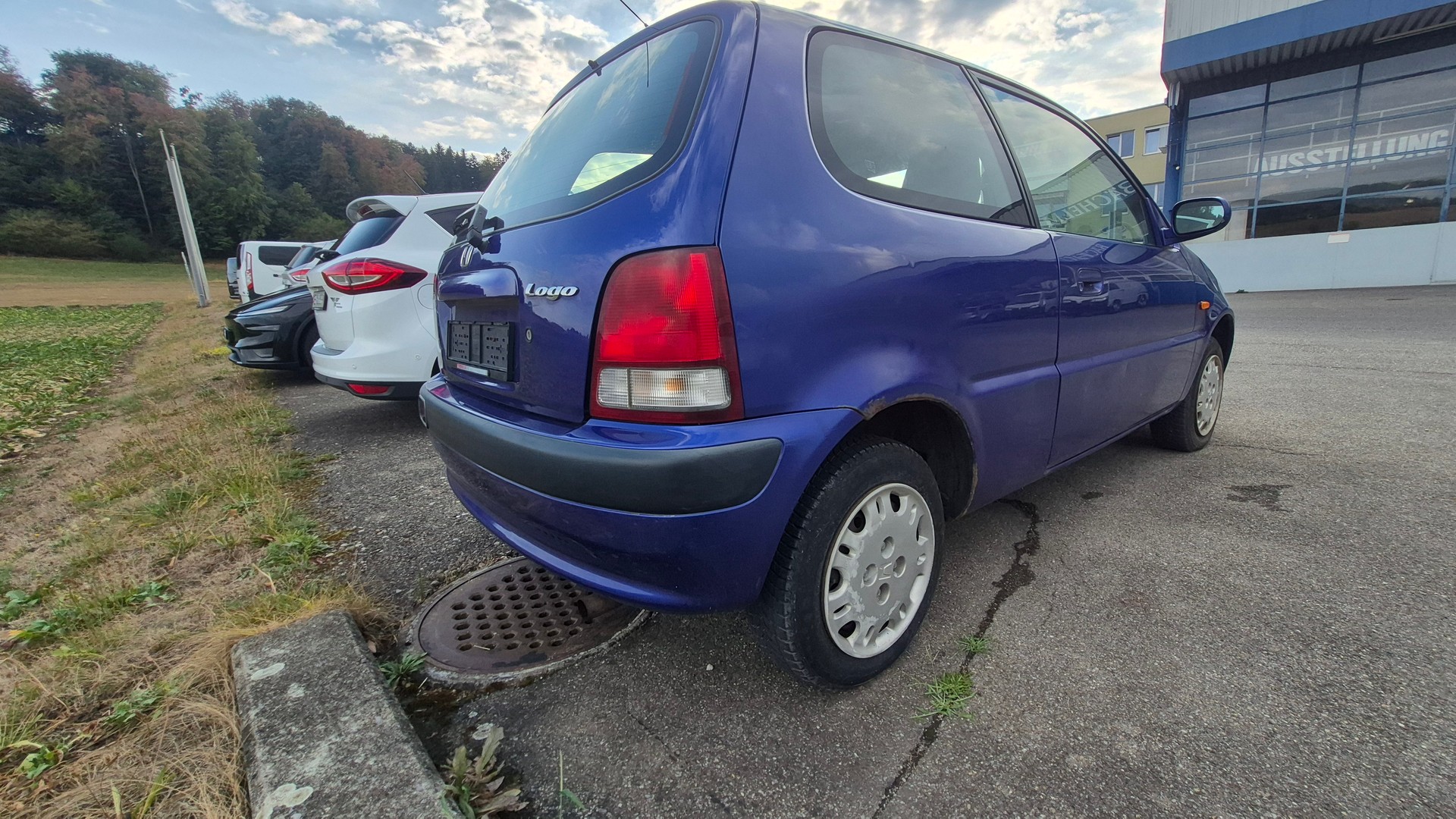 HONDA Logo 1.3i LS-image-4
