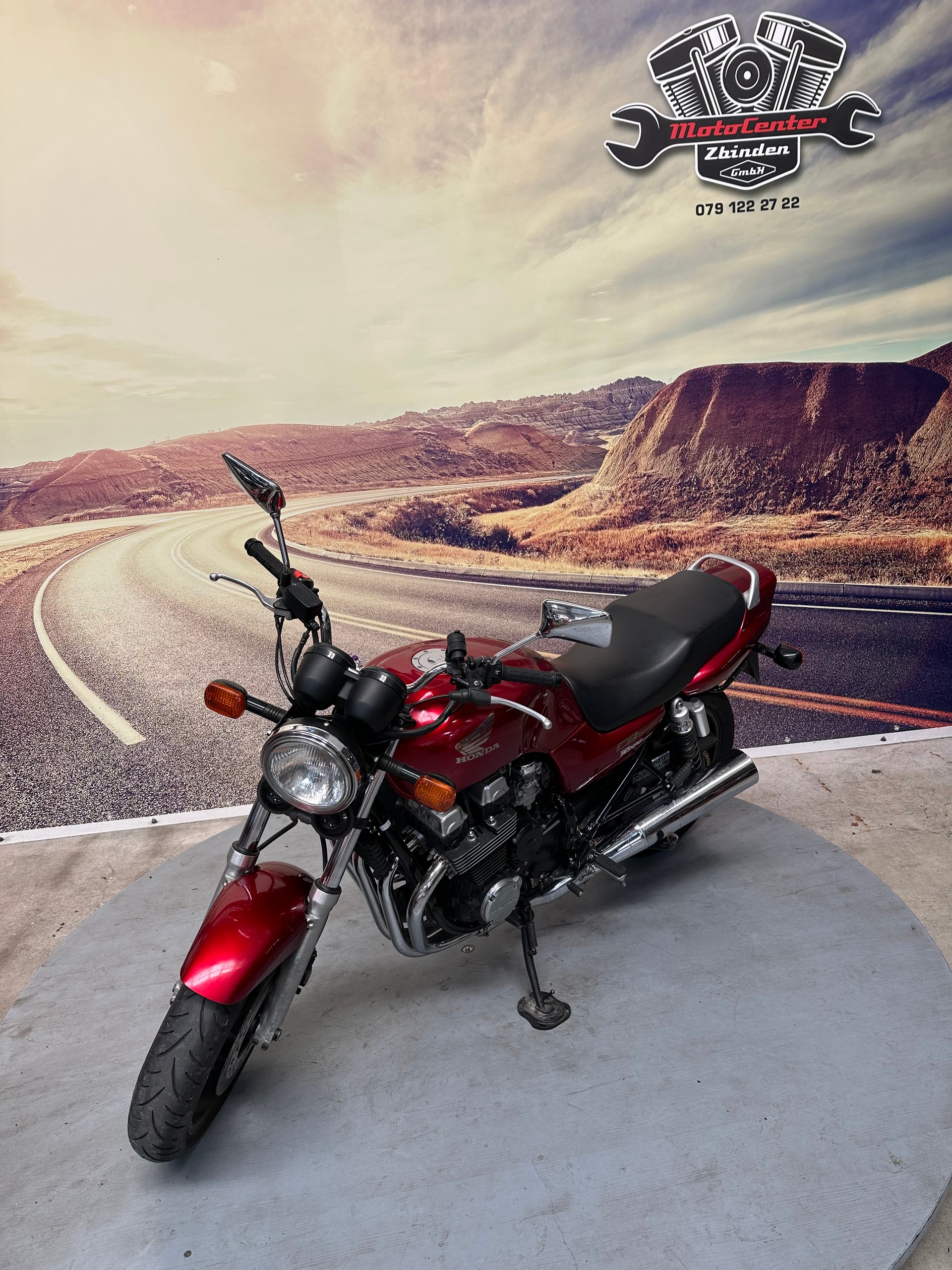 HONDA CB 750 F2 Seven Fifty-showroom-element-3