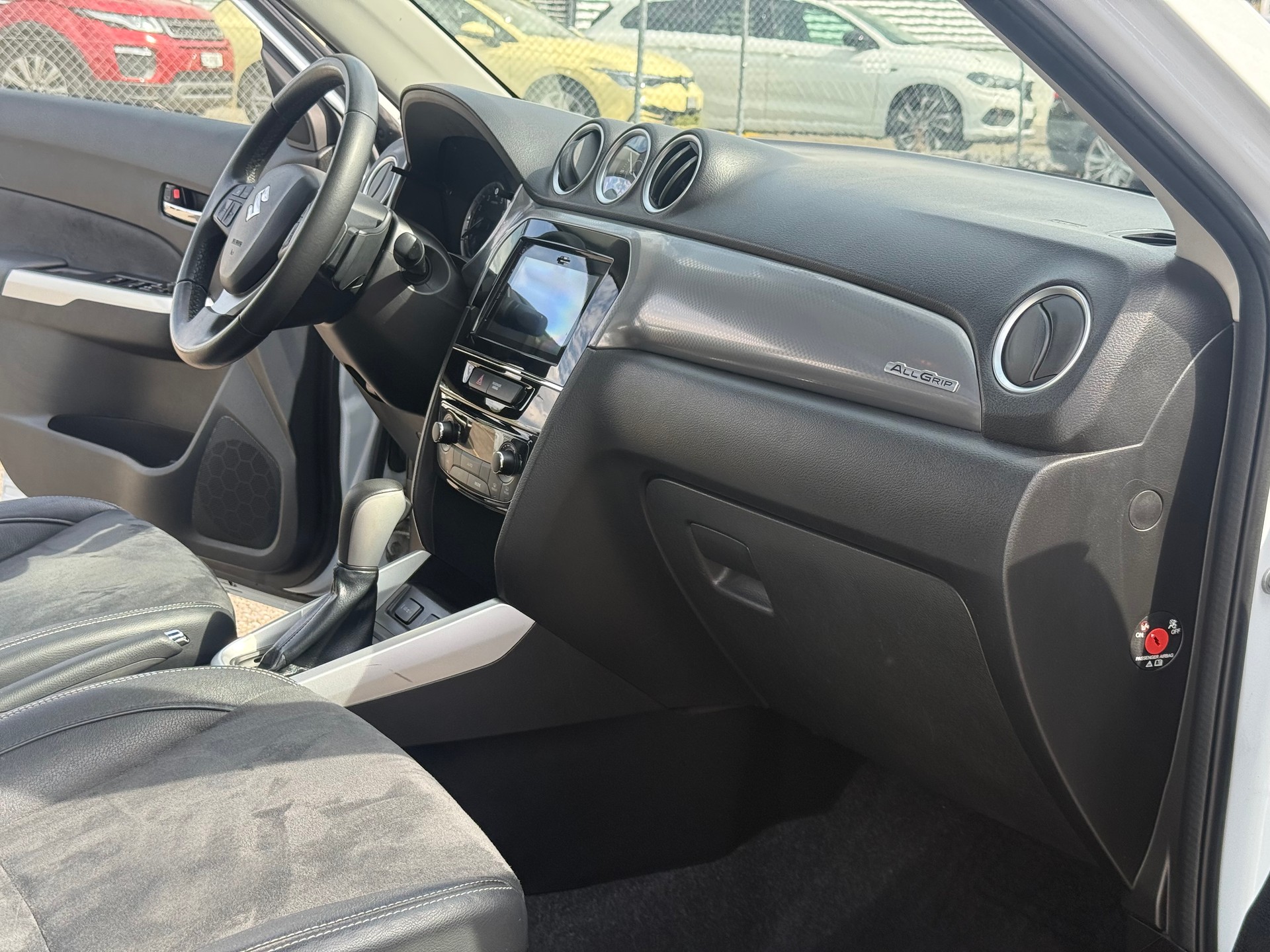 SUZUKI Vitara 1.6 S.Cellano Top Automatic-image-6