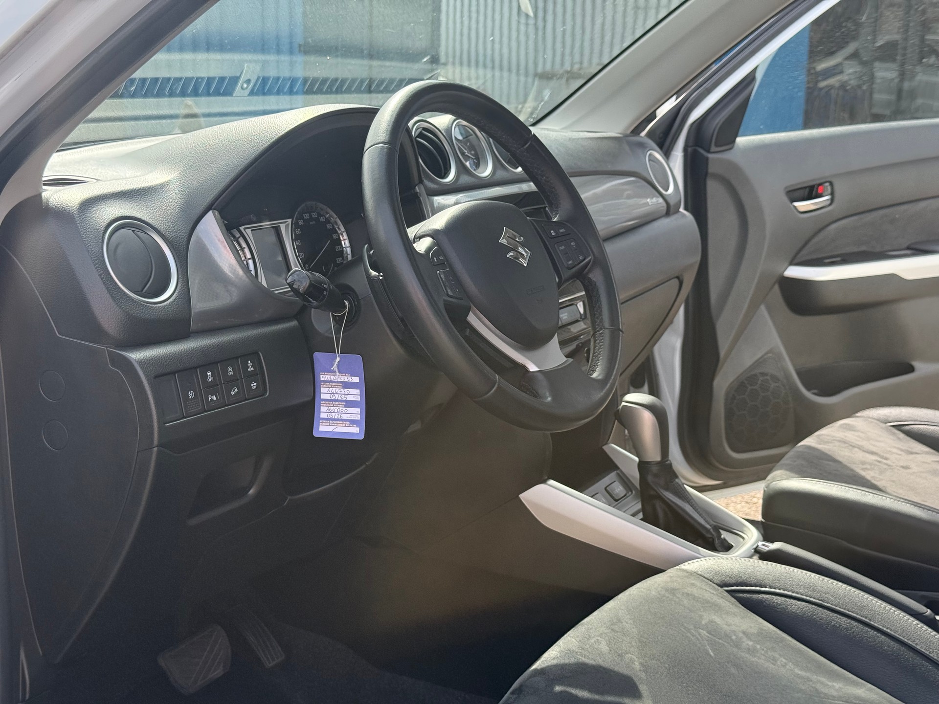SUZUKI Vitara 1.6 S.Cellano Top Automatic-image-5