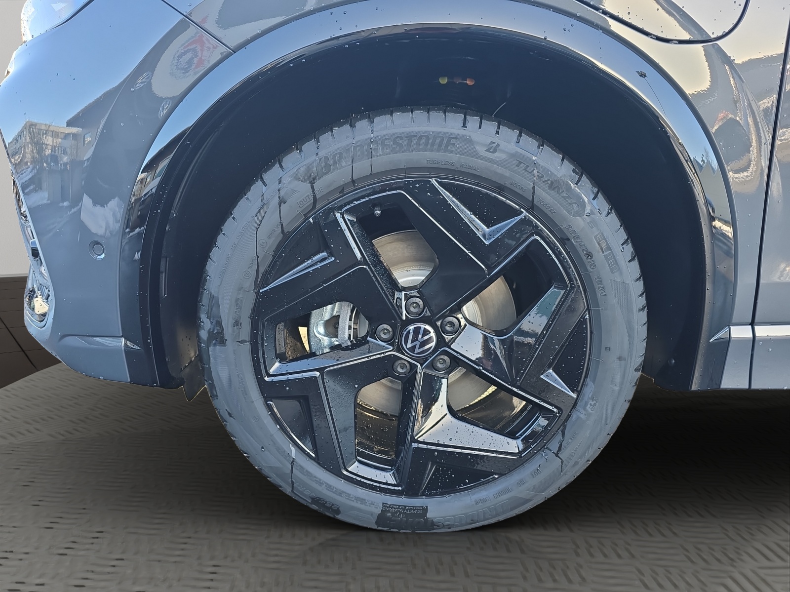 VW Tiguan 1.5 TSI evo2 eHybrid R-Line DSG-image-12