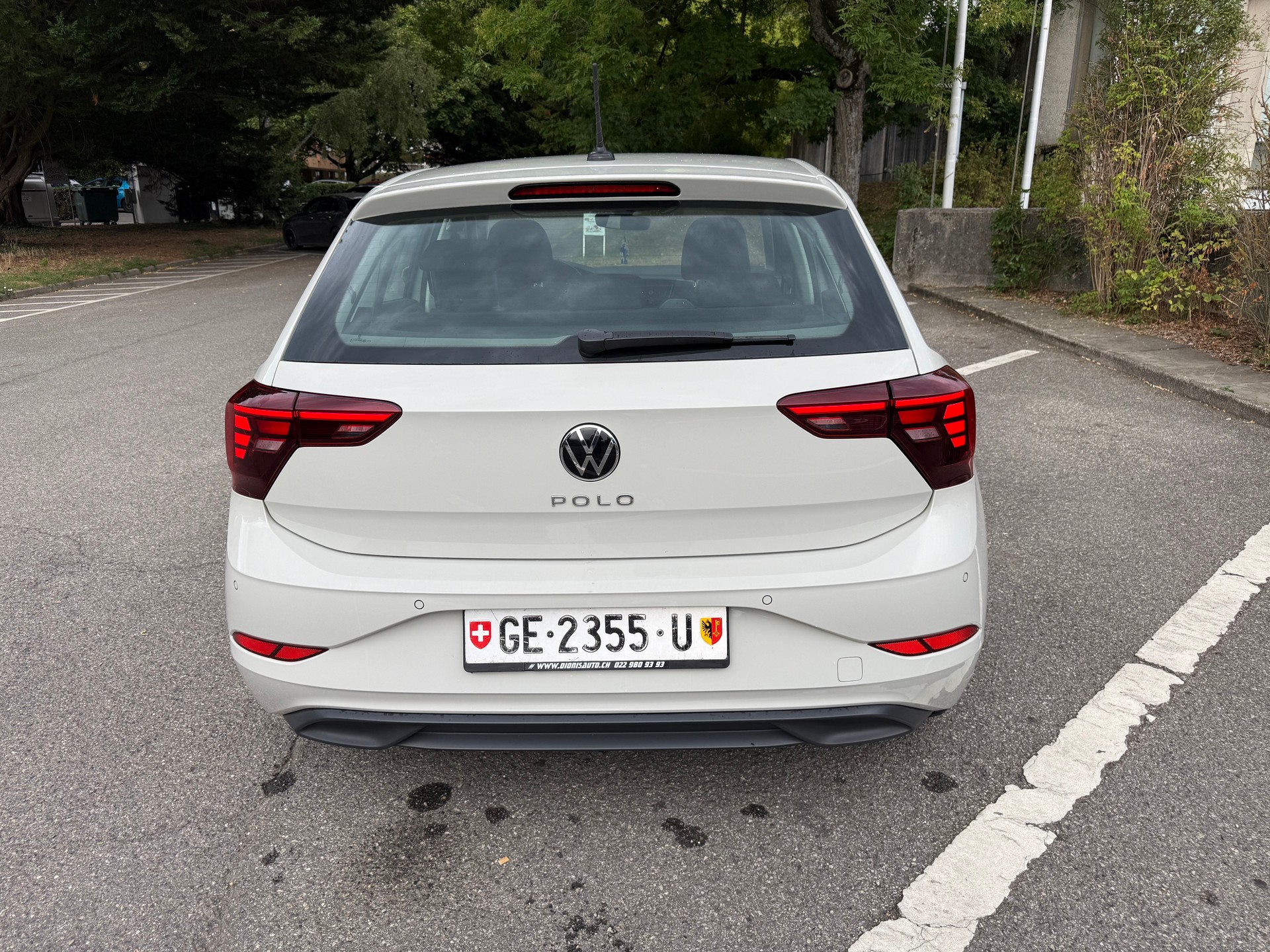 VW Polo 1.0 TSI Life-image-2