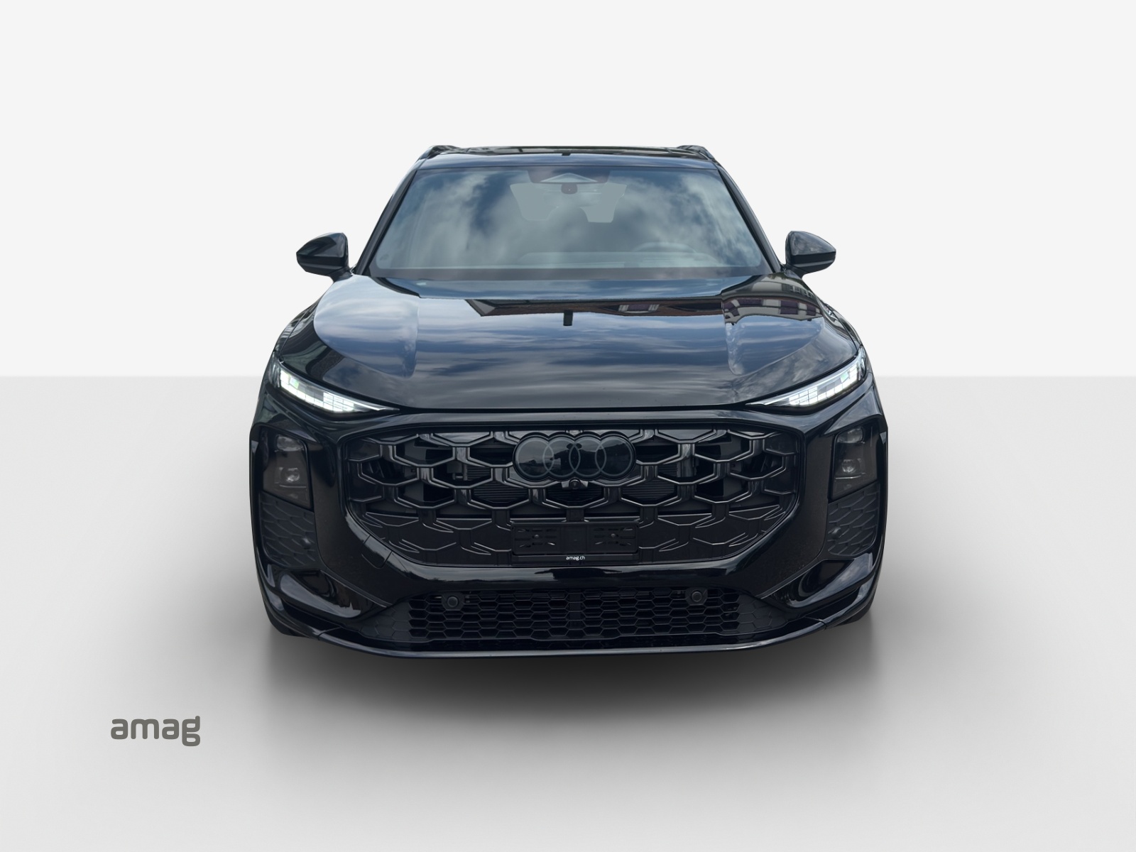 AUDI Q3 SUV TFSI quattro 195 kW S tronic-image-6