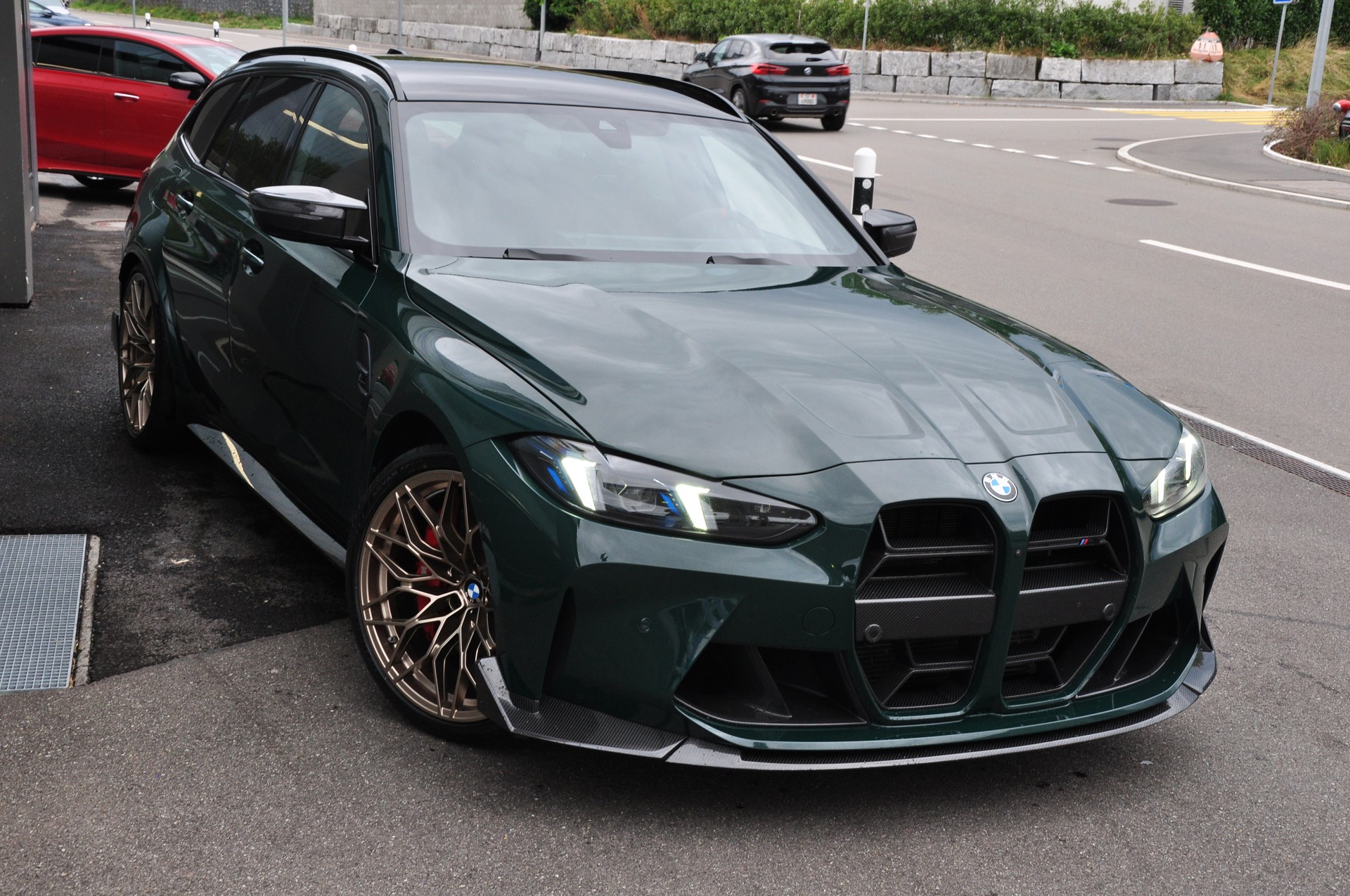 BMW M3 Touring xDrive Competition M-image-13