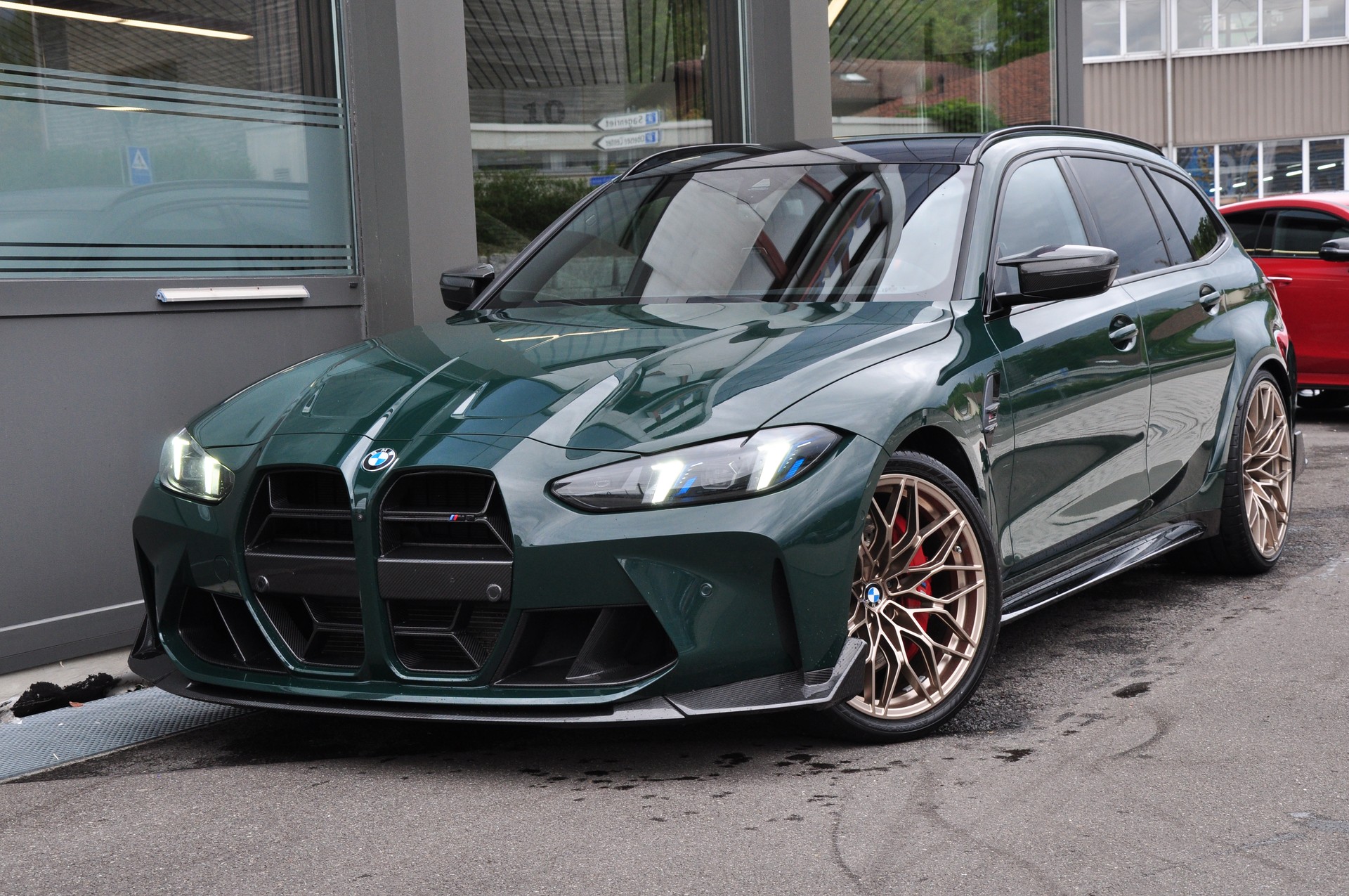 BMW M3 Touring xDrive Competition M-image-4