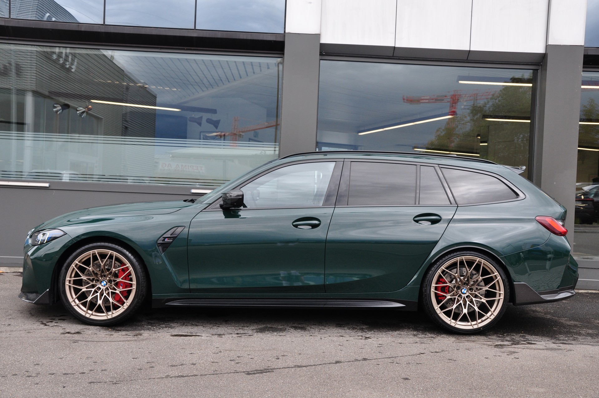 BMW M3 Touring xDrive Competition M-image-6