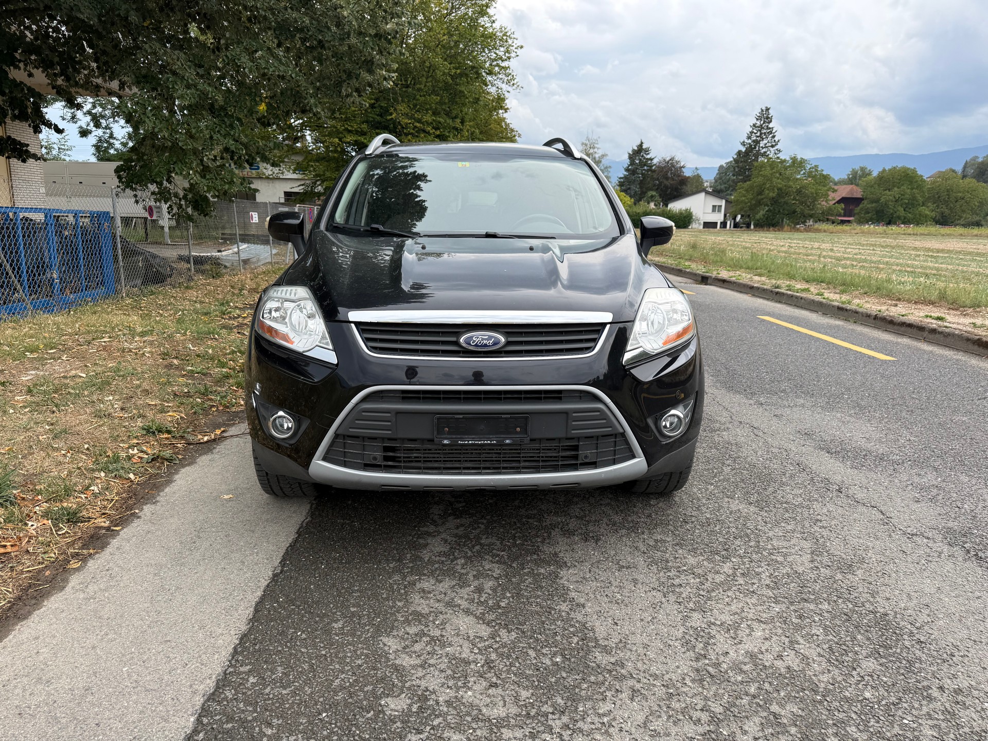 FORD Kuga 2.0 TDCi Carving 2WD-image-2