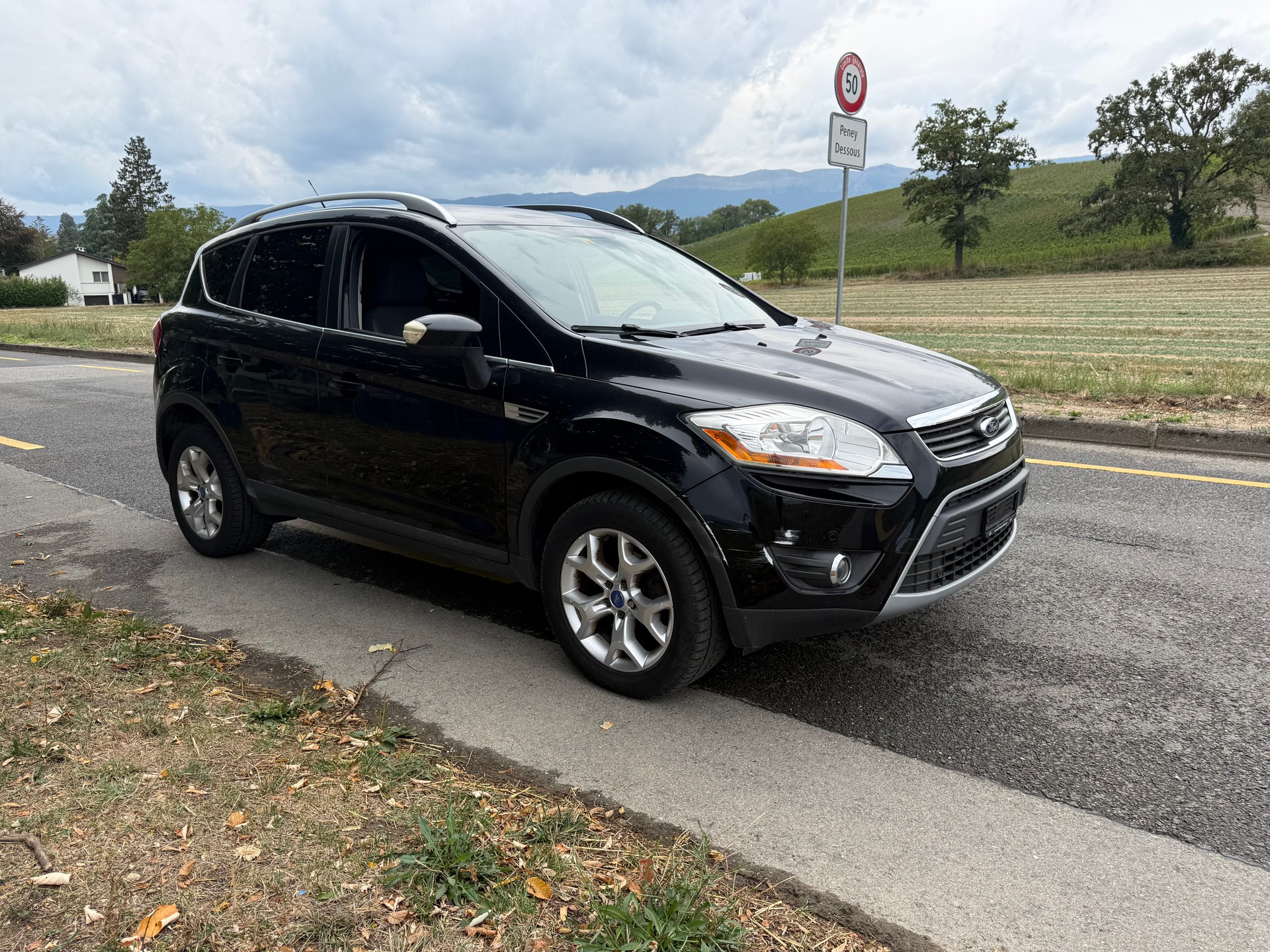 FORD Kuga 2.0 TDCi Carving 2WD-image-1