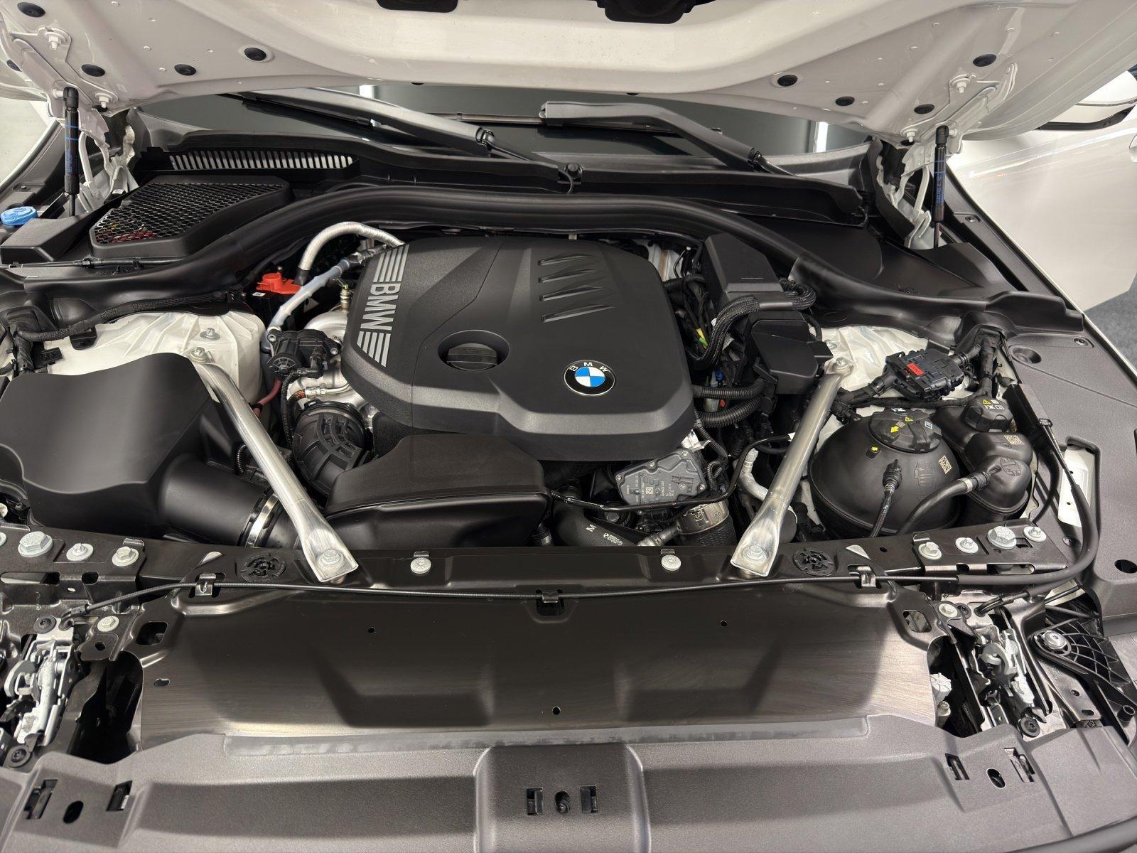 BMW 520d xDrive Touring-image-17