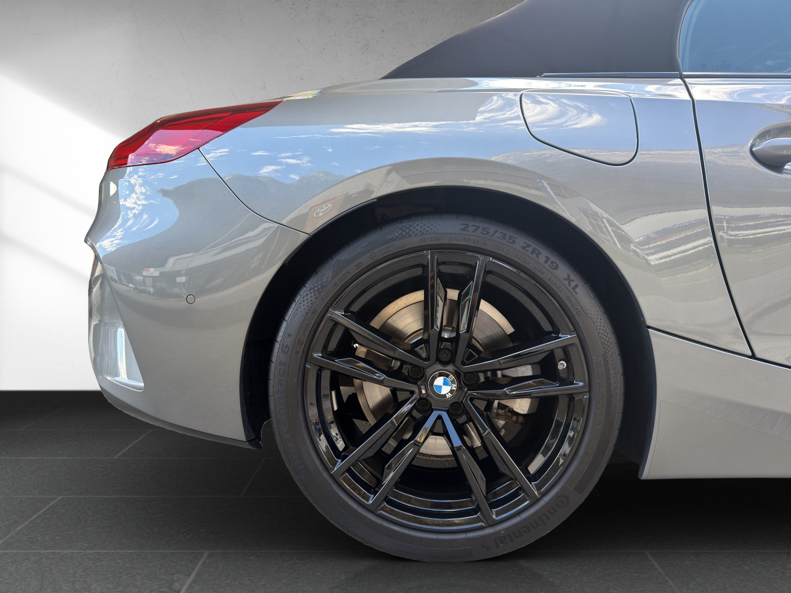 BMW Z4 sDrive 20i M Sport-image-10
