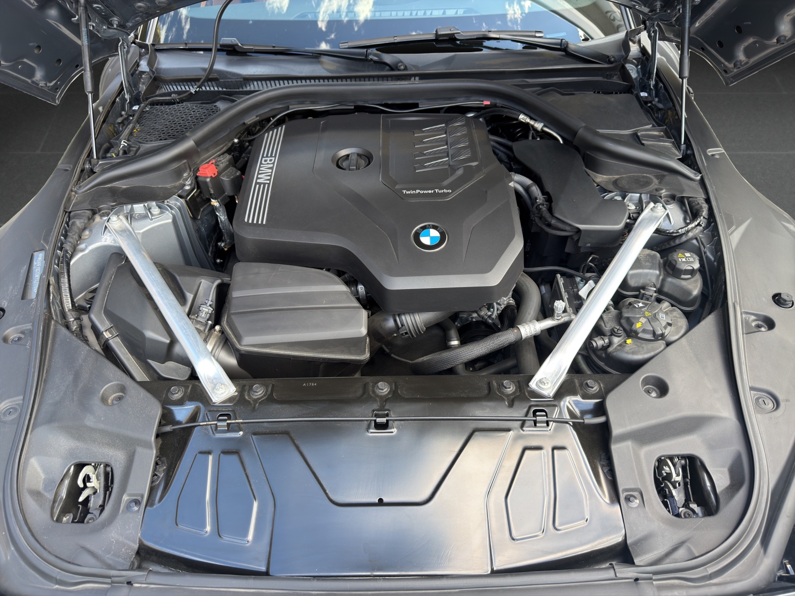BMW Z4 sDrive 20i M Sport-image-17