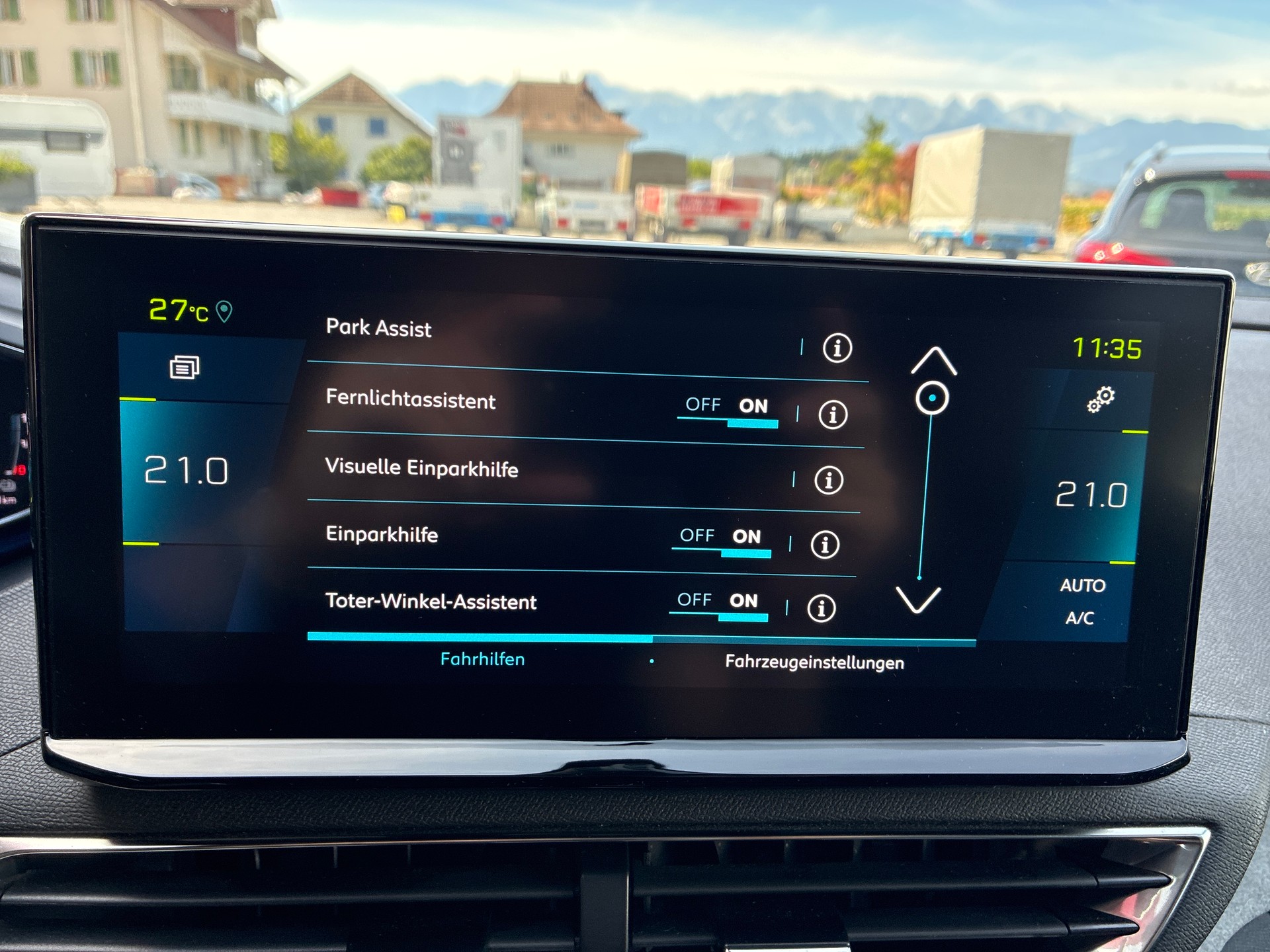 PEUGEOT 3008 300e Hybrid4 GT EAT8-image-23