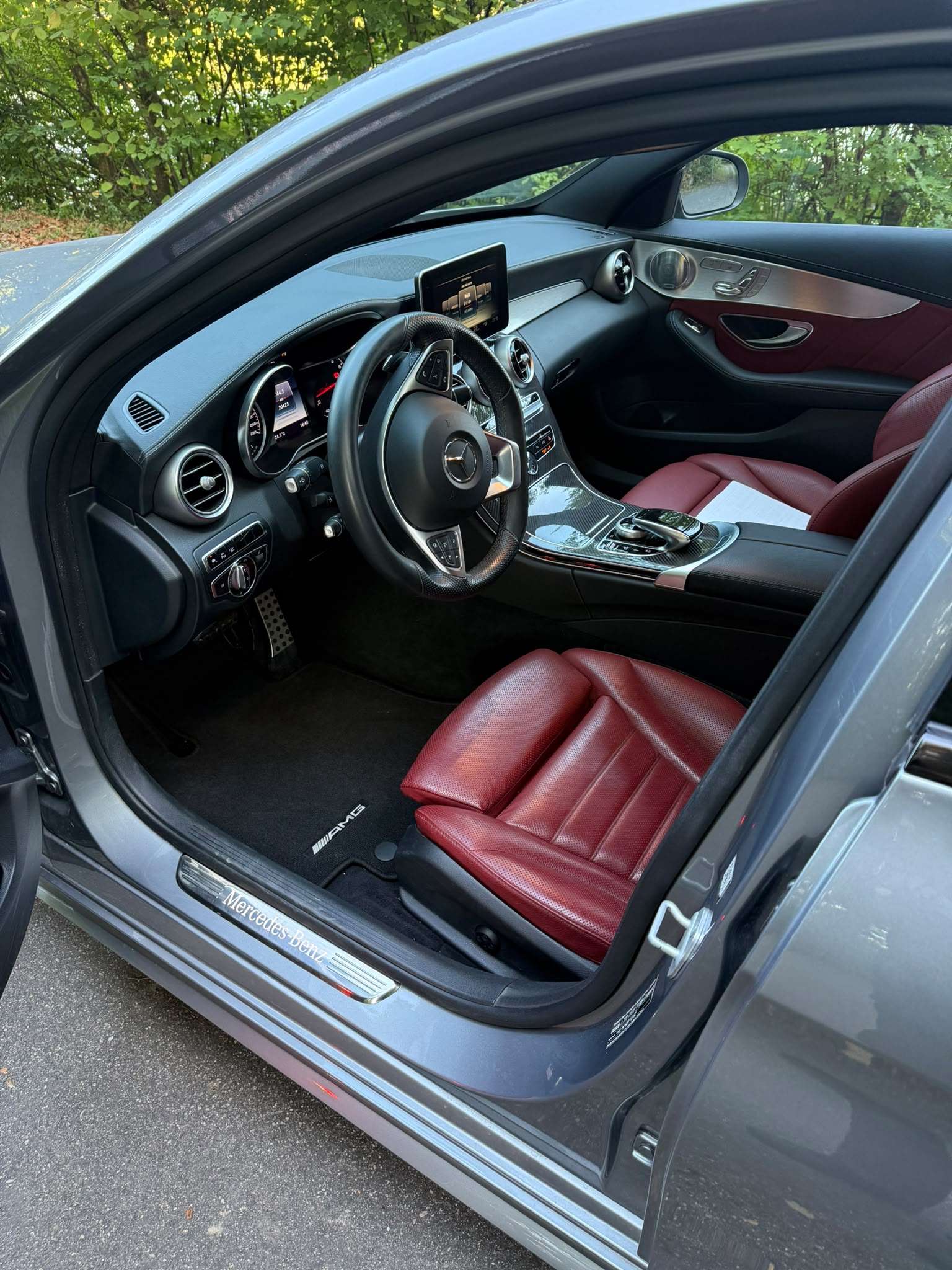 MERCEDES-BENZ C 450 AMG 4Matic 7G-Tronic-image-4