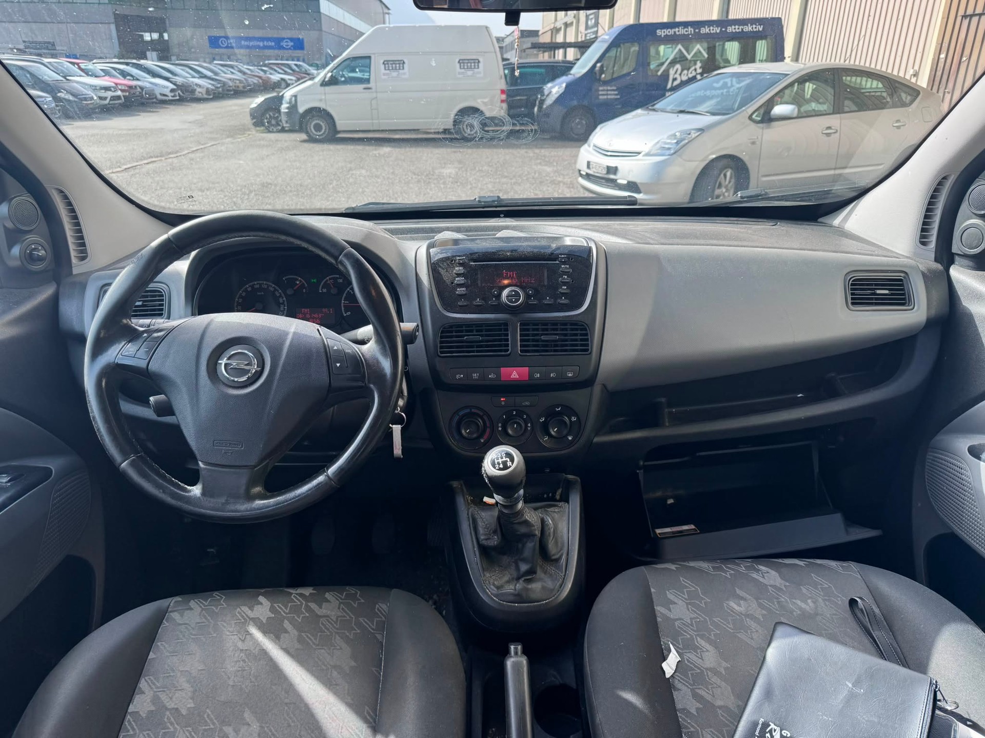 OPEL Combo 1.4i L1H1-image-10
