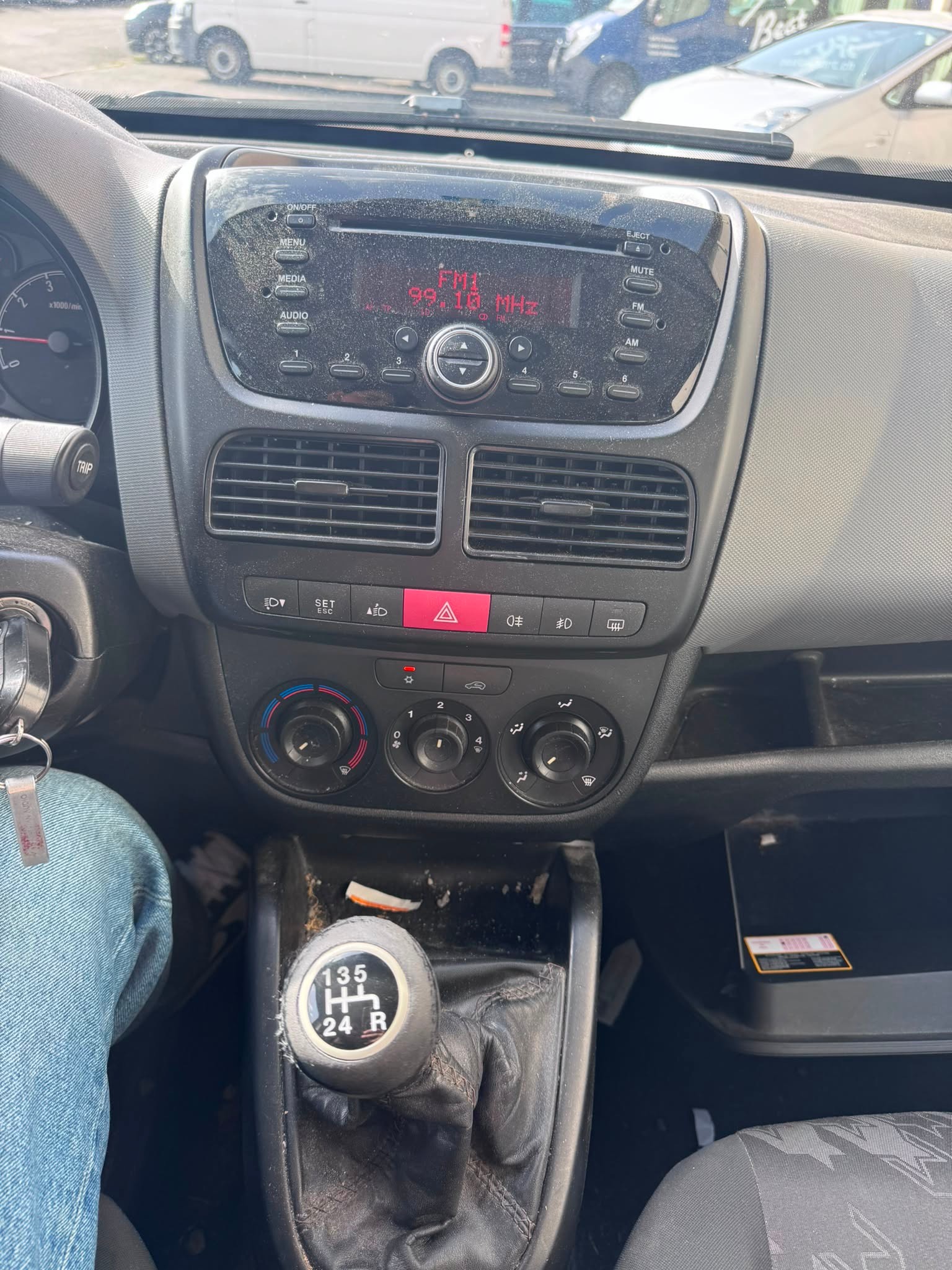 OPEL Combo 1.4i L1H1-image-8