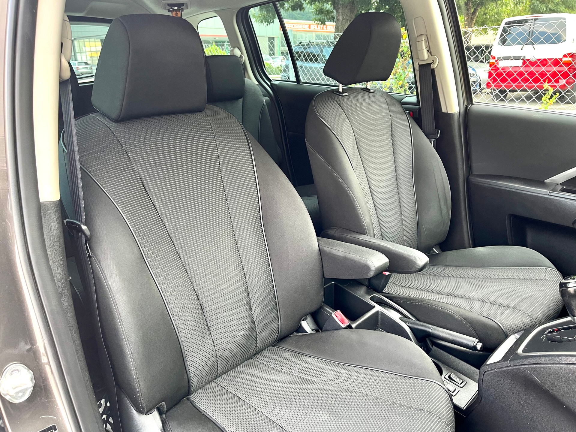 MAZDA 5 2.0 16V Exclusive Activematic-image-21