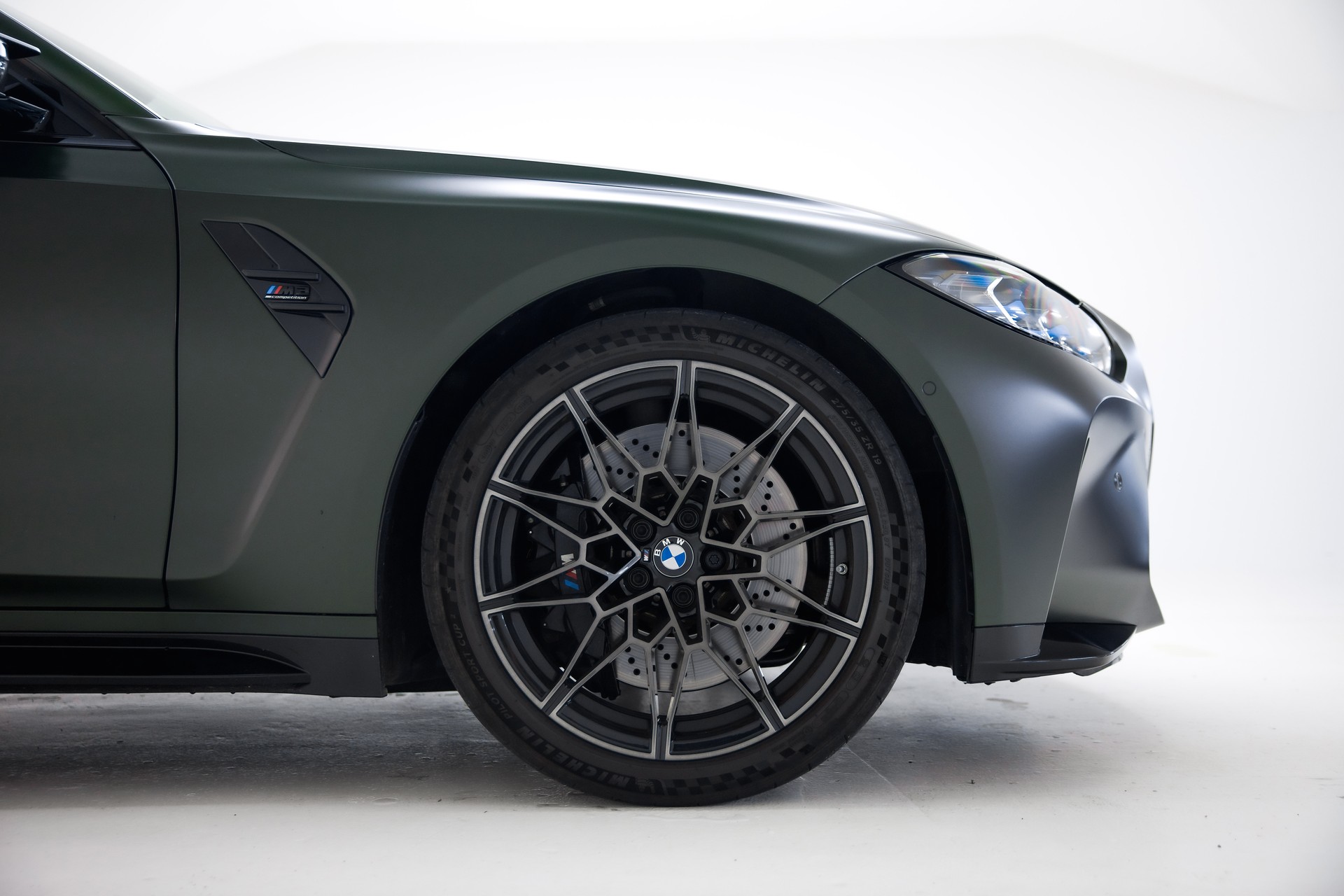 BMW M3 Touring xDrive Competition M-image-13