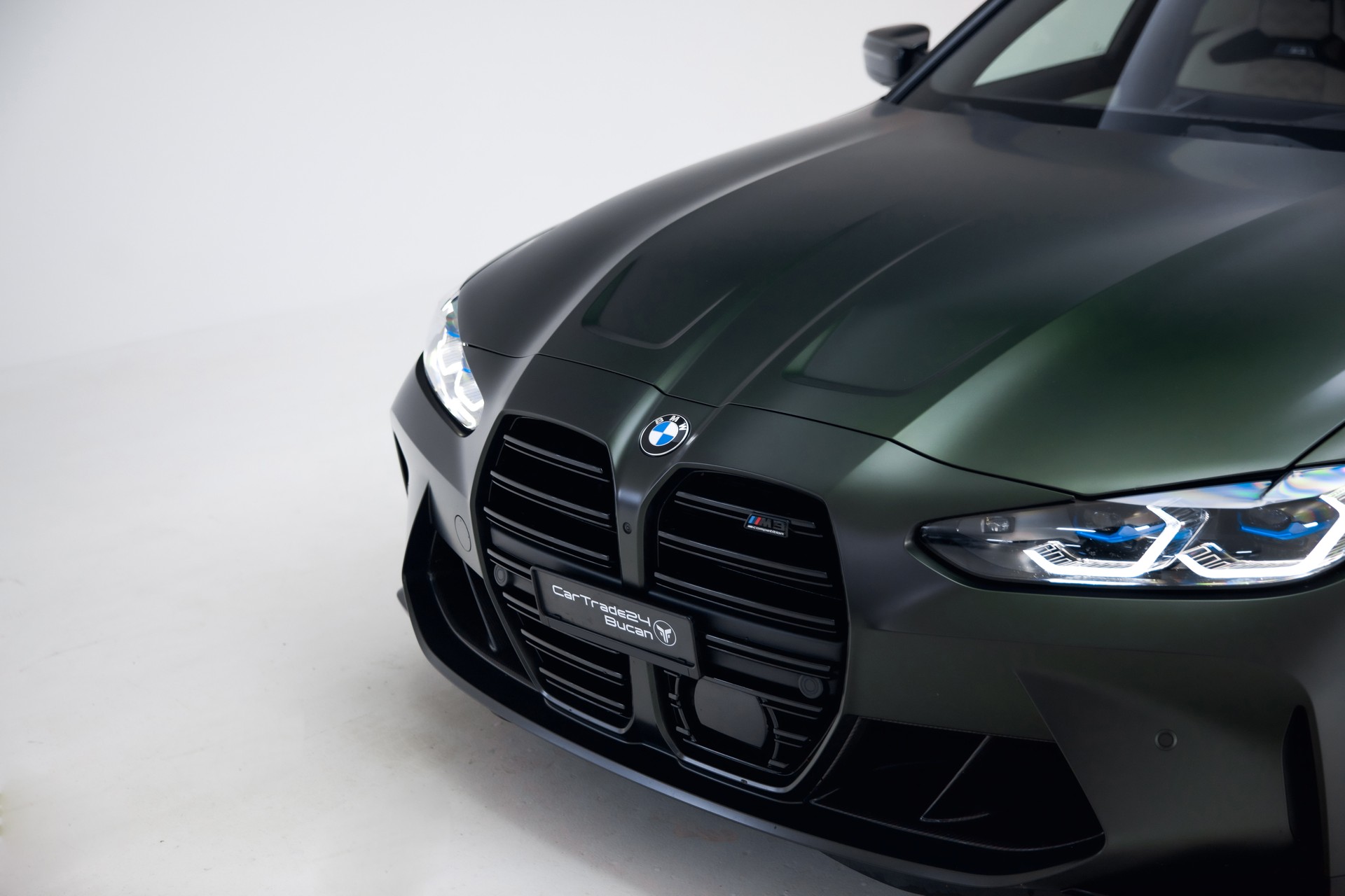 BMW M3 Touring xDrive Competition M-image-12