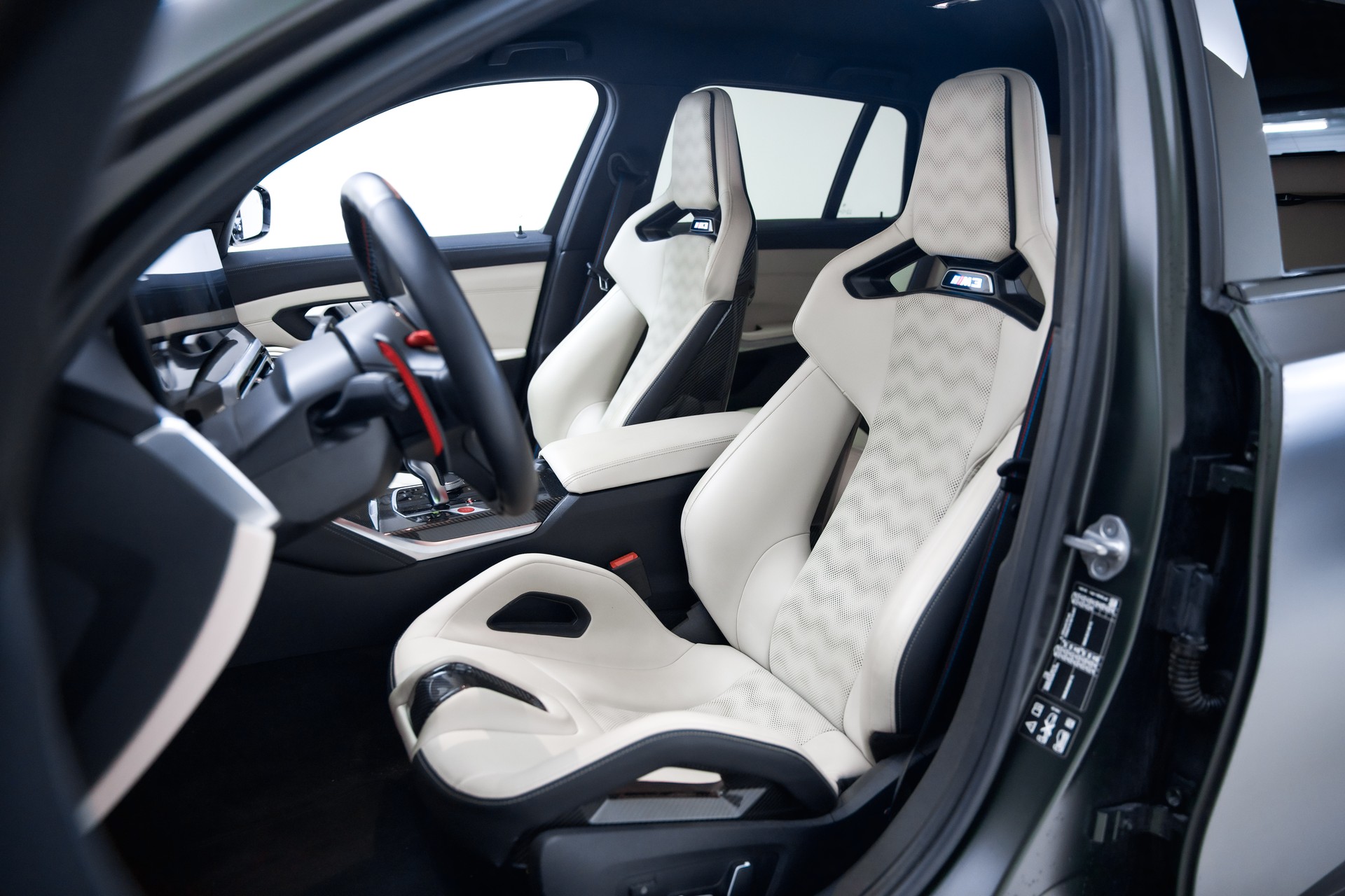 BMW M3 Touring xDrive Competition M-image-20