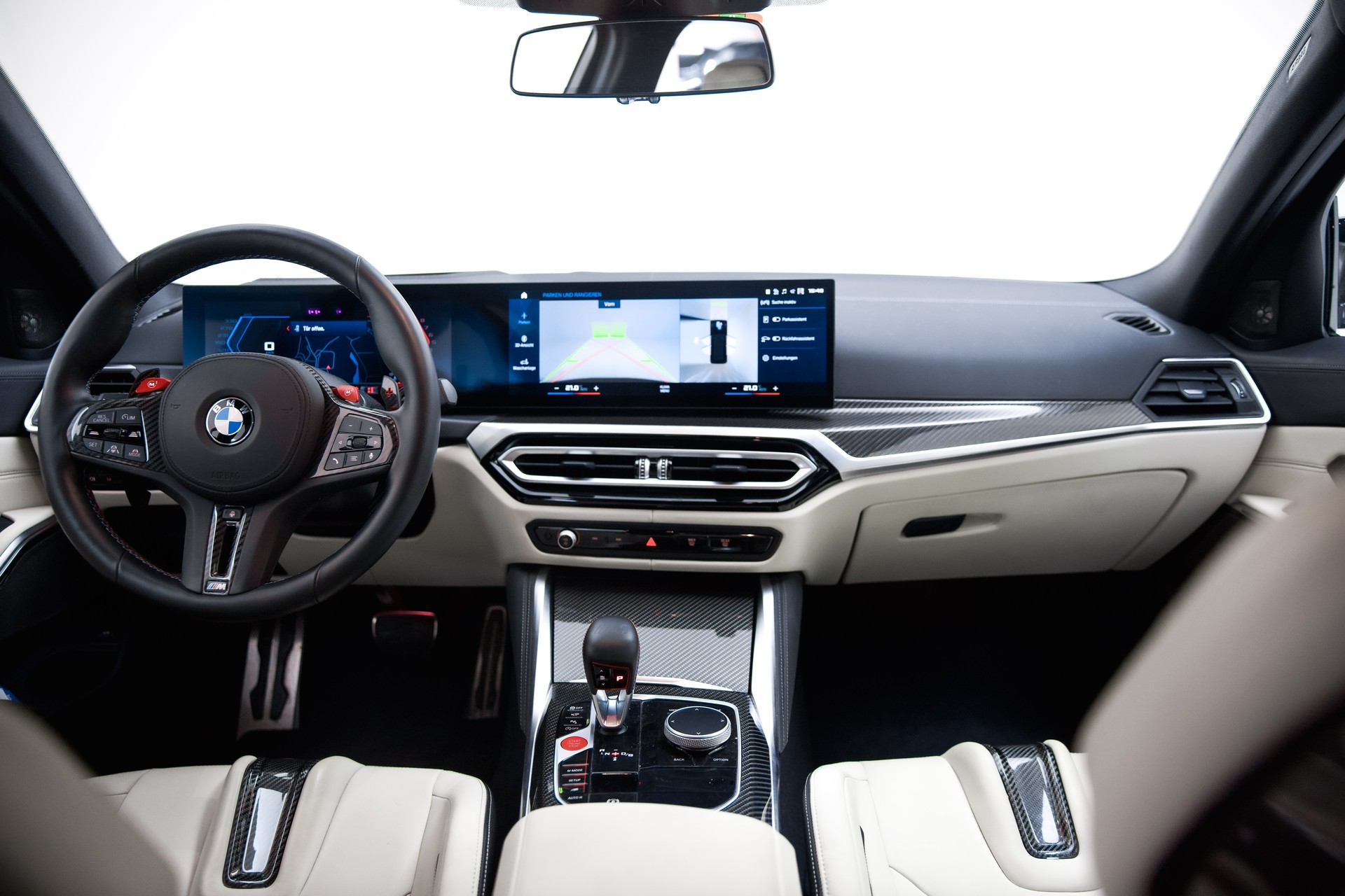 BMW M3 Touring xDrive Competition M-showroom-element-2