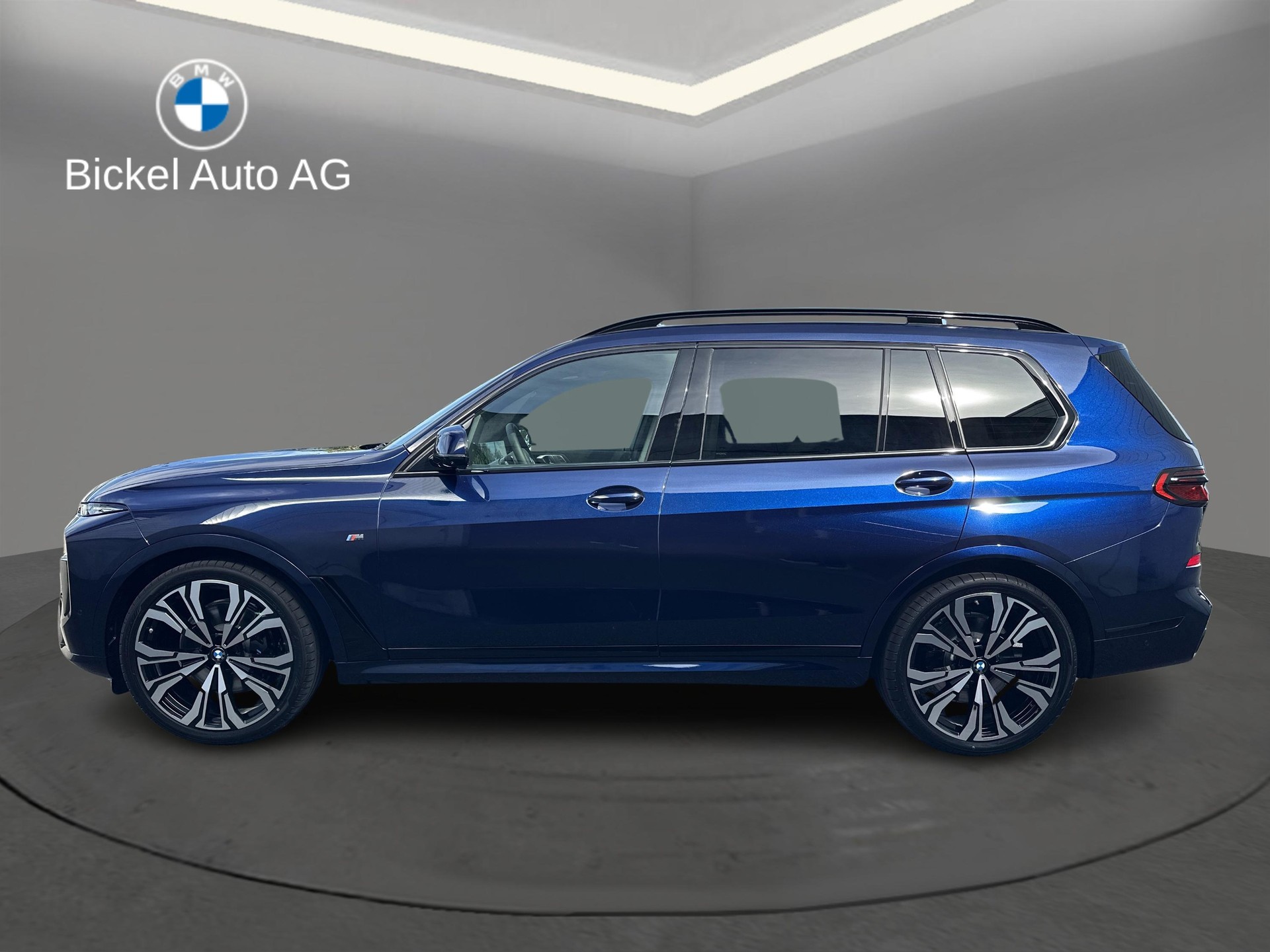 BMW X7 xDr 48 40d M Sport Pro-showroom-element-2