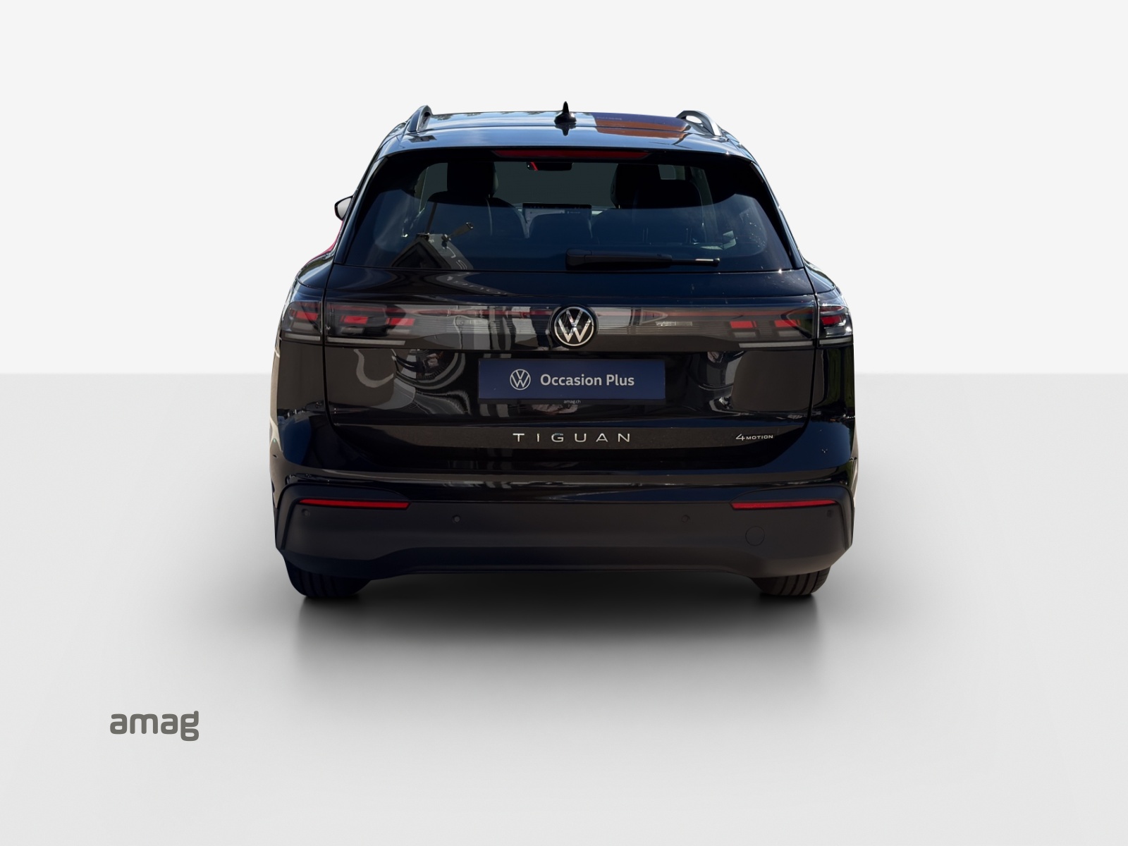 VW Tiguan 2.0 TSI DSG Life 4Motion-image-3