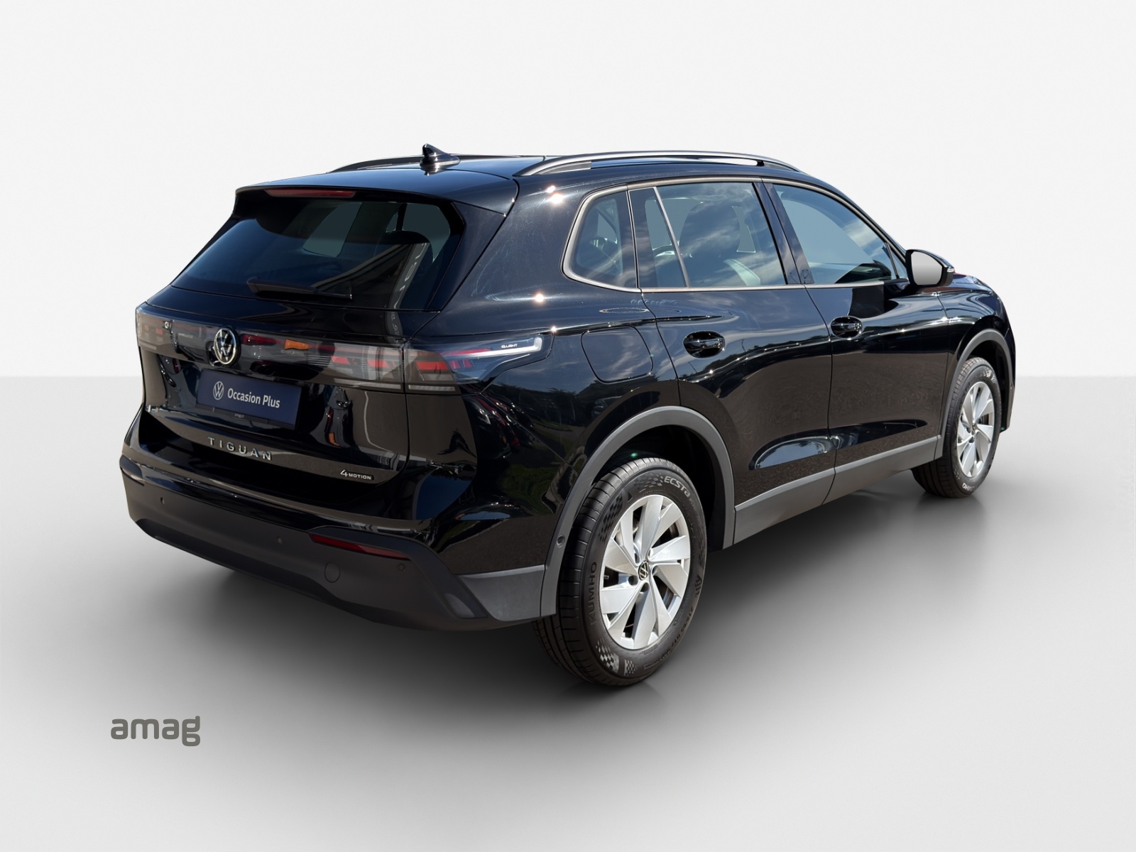 VW Tiguan 2.0 TSI DSG Life 4Motion-image-4