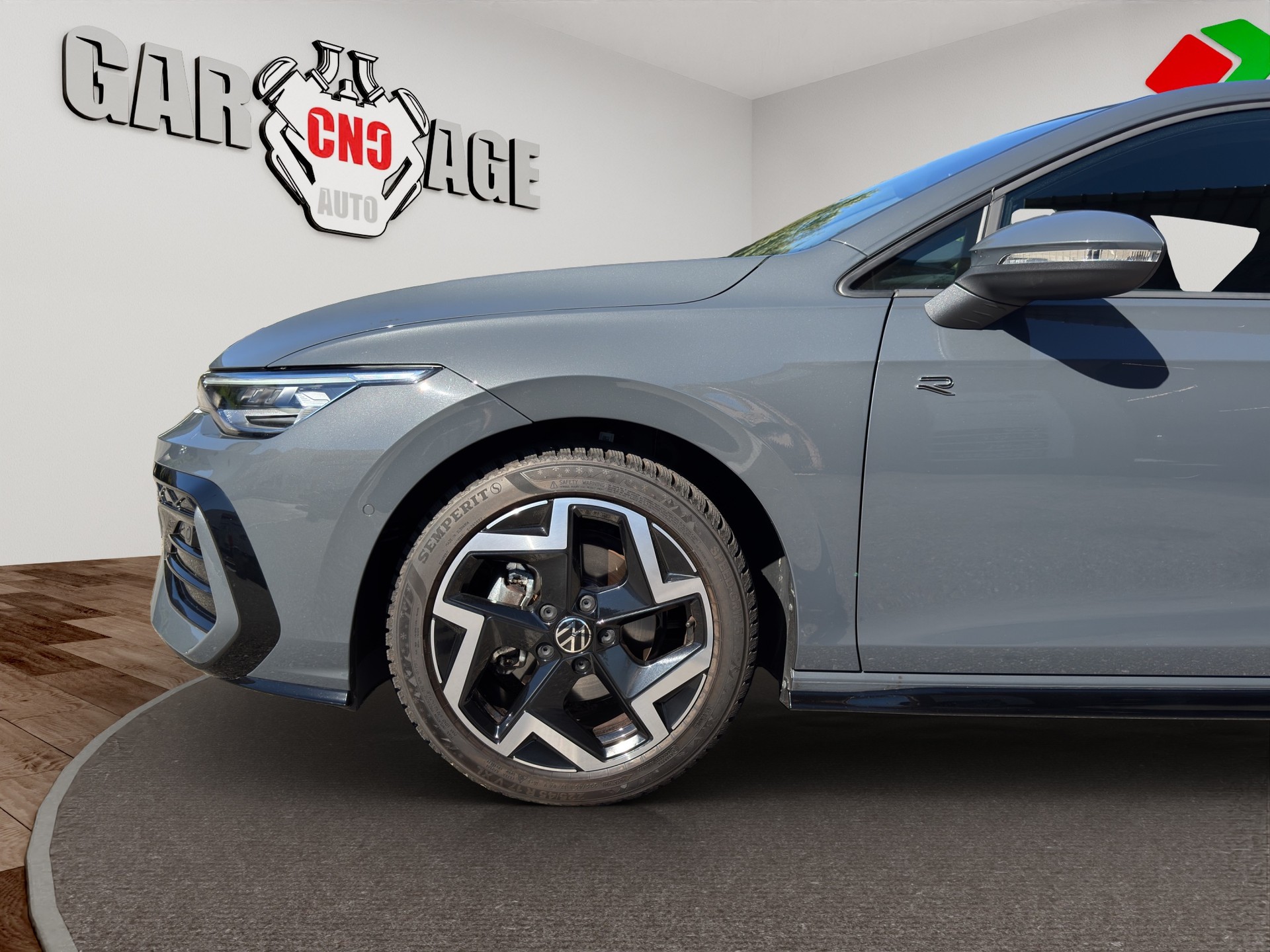 VW Golf 1.5 e TSI mHEV R-Line DSG-image-8