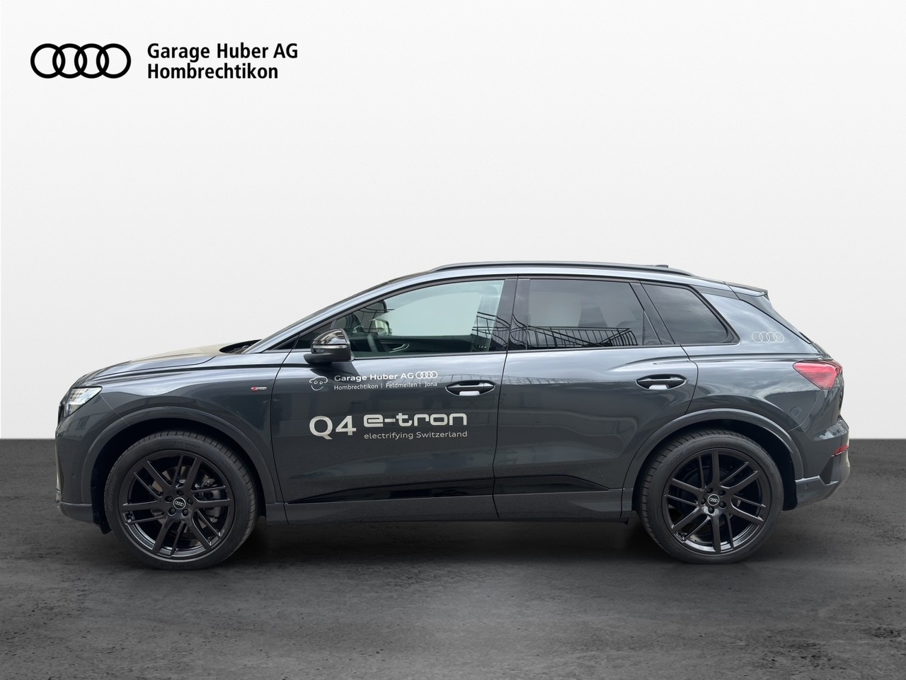 AUDI Q4 e-tron SUV quattro performance-image-2