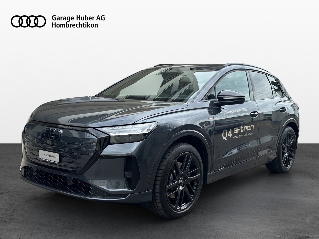 AUDI Q4 e-tron SUV quattro performance-image-0